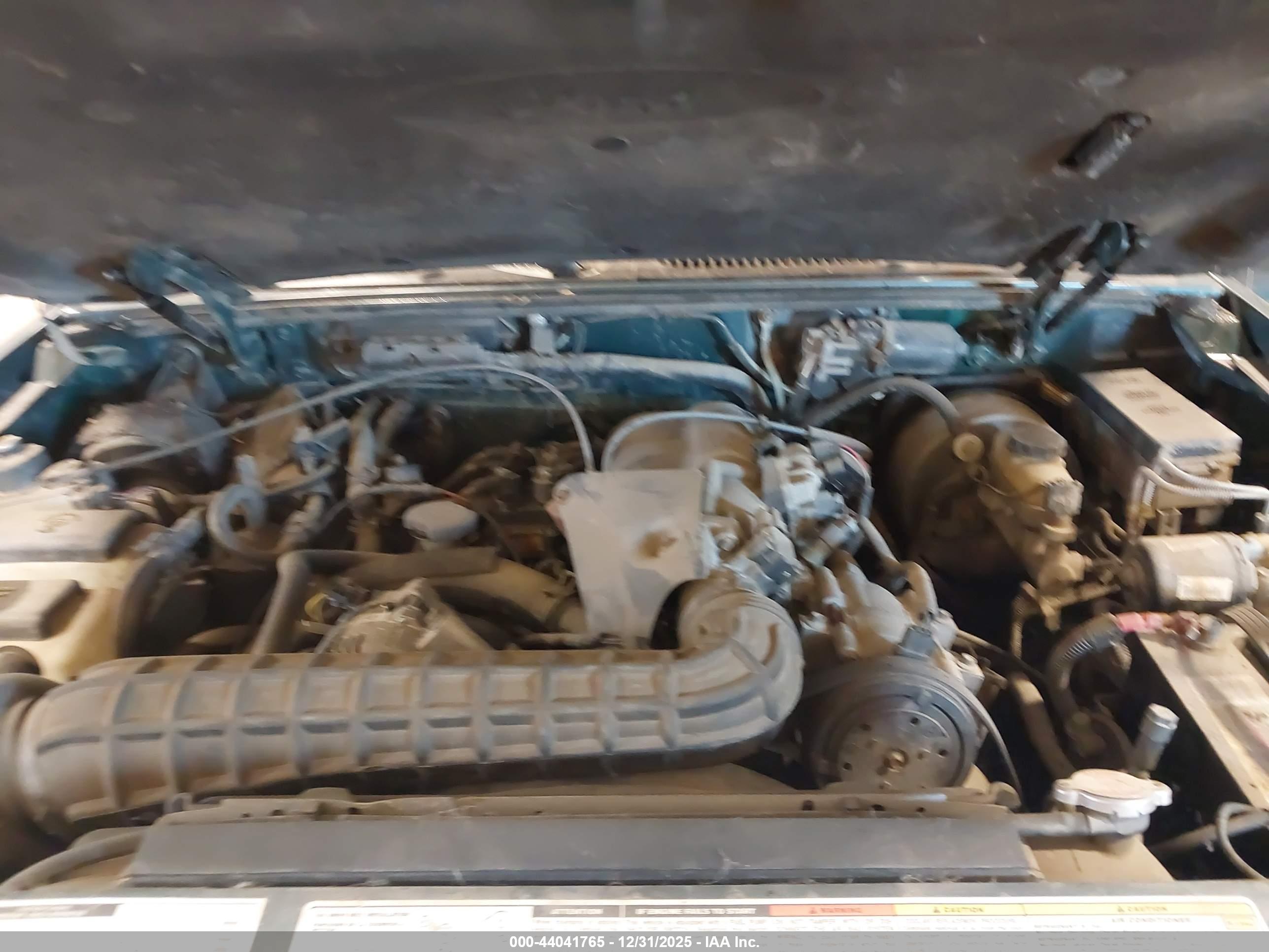 FORD EXPLORER image 10