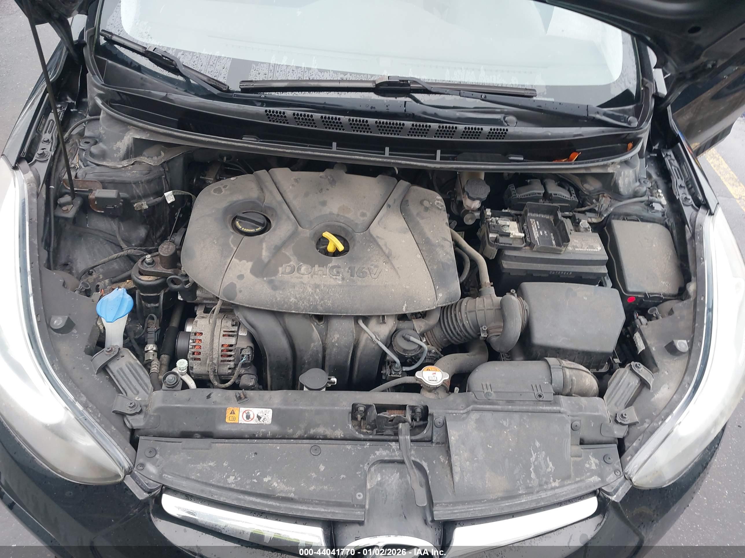HYUNDAI ELANTRA image 10