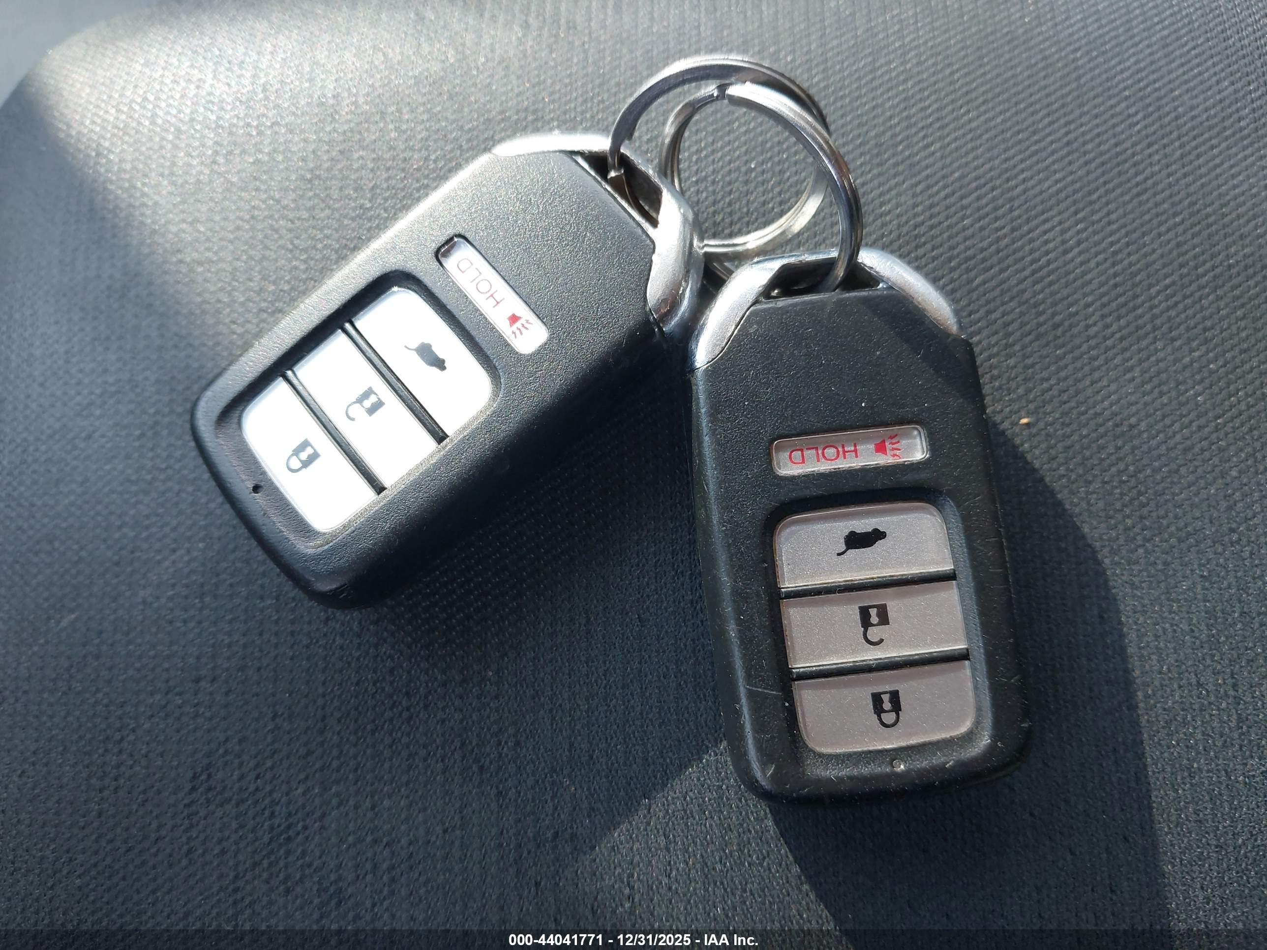 HONDA CR-V image 11