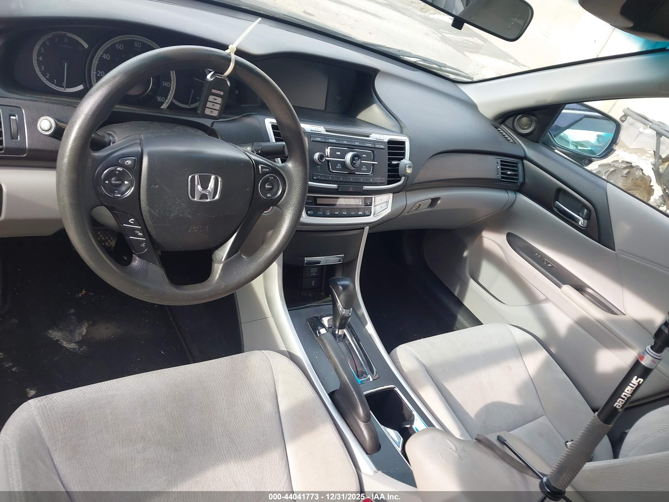 HONDA ACCORD image 5