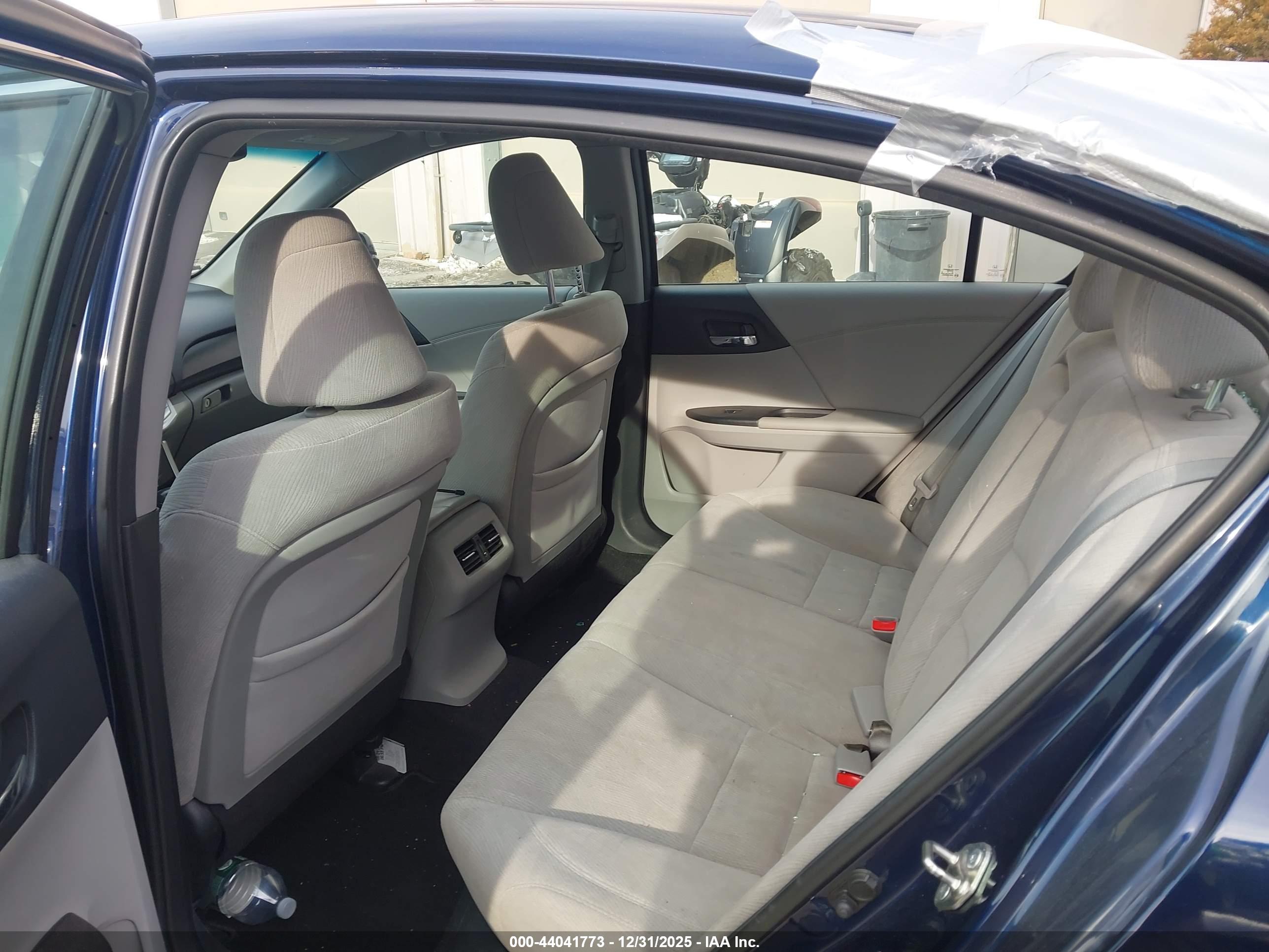 HONDA ACCORD image 8
