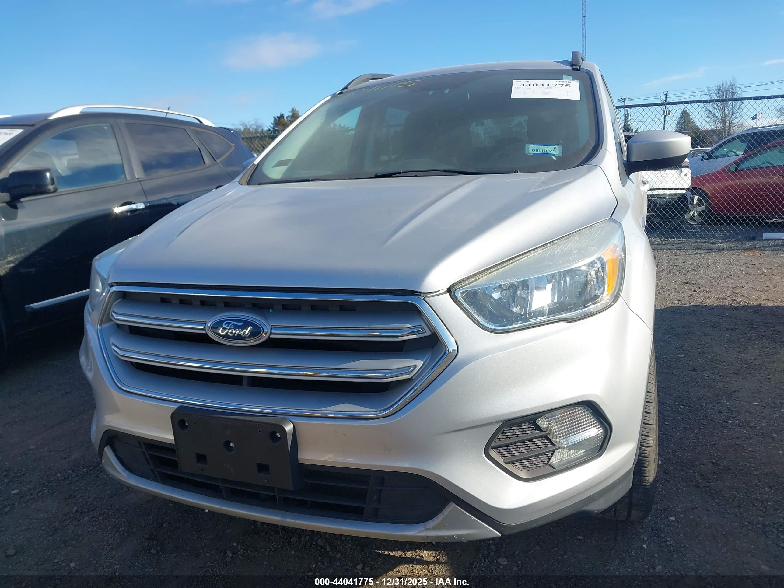 FORD ESCAPE image 6