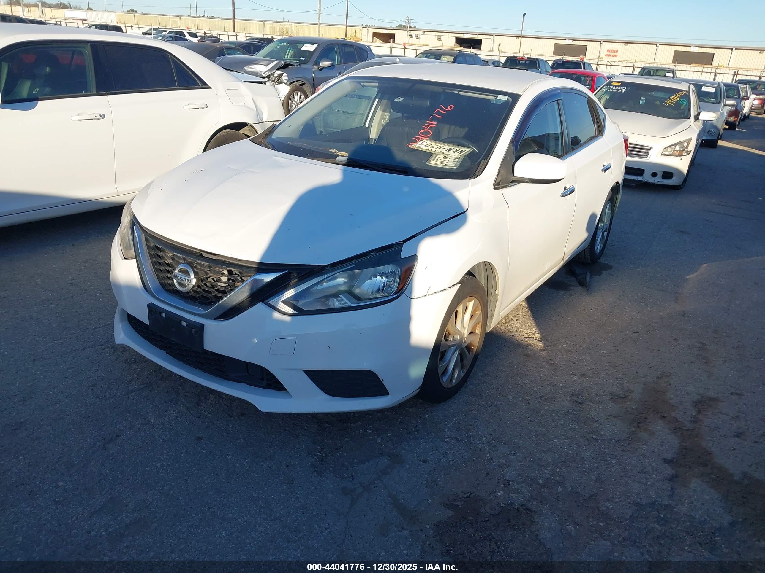 NISSAN SENTRA image 2