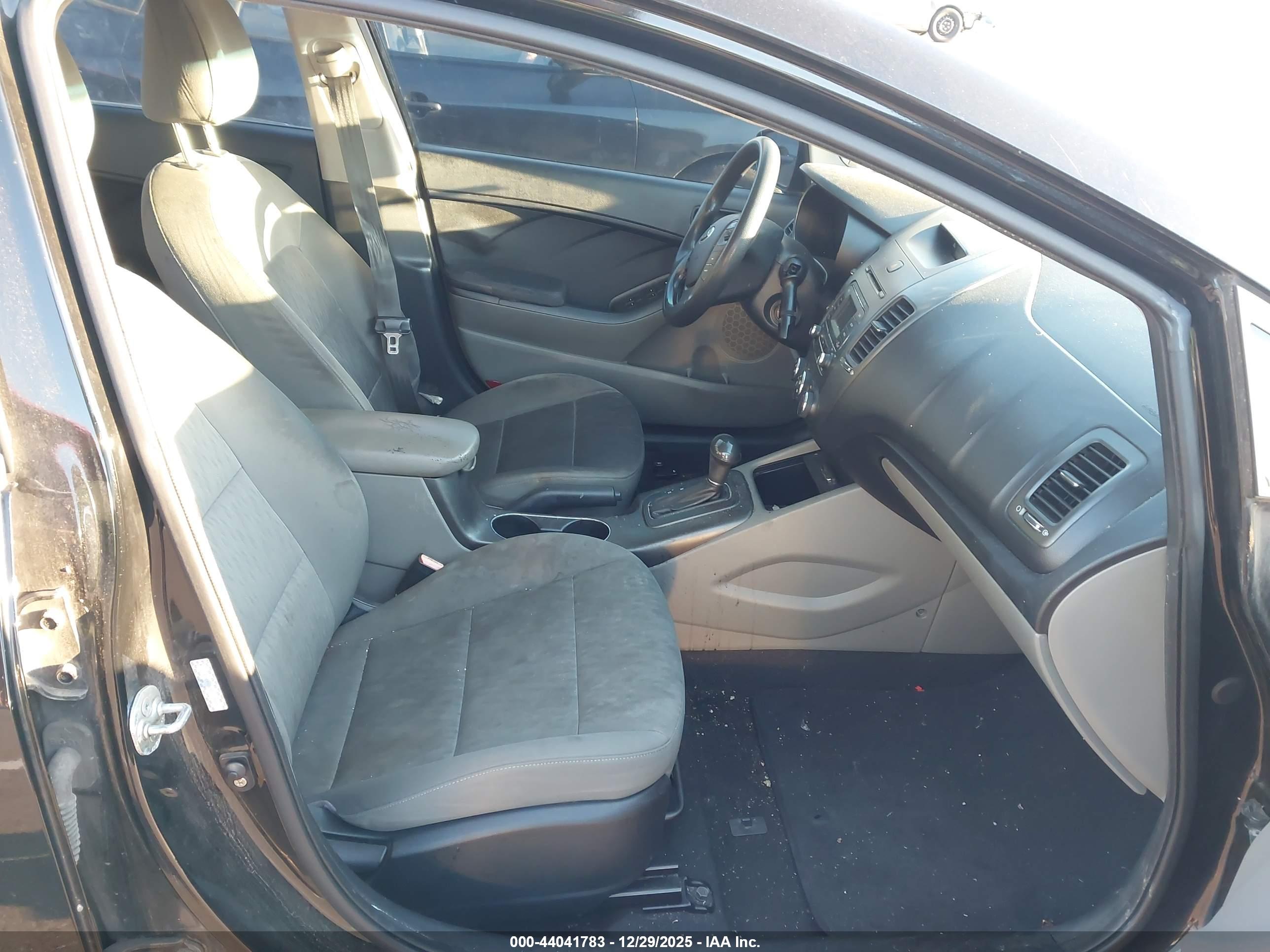 KIA FORTE image 5