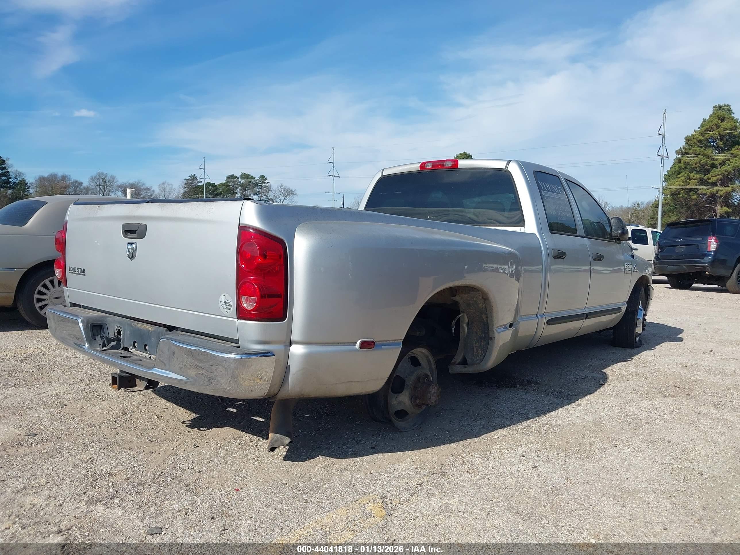 DODGE RAM image 4