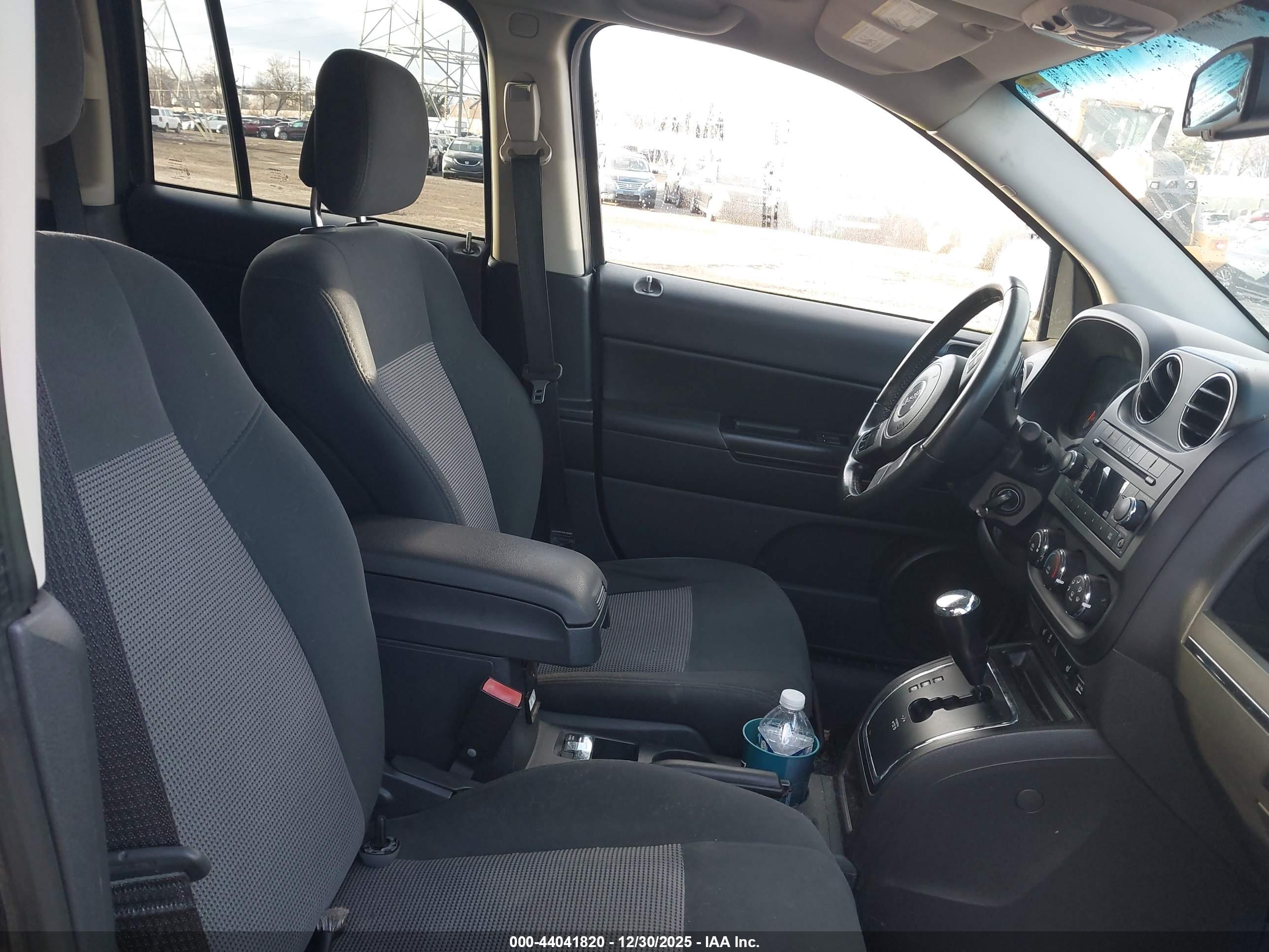 JEEP COMPASS image 5
