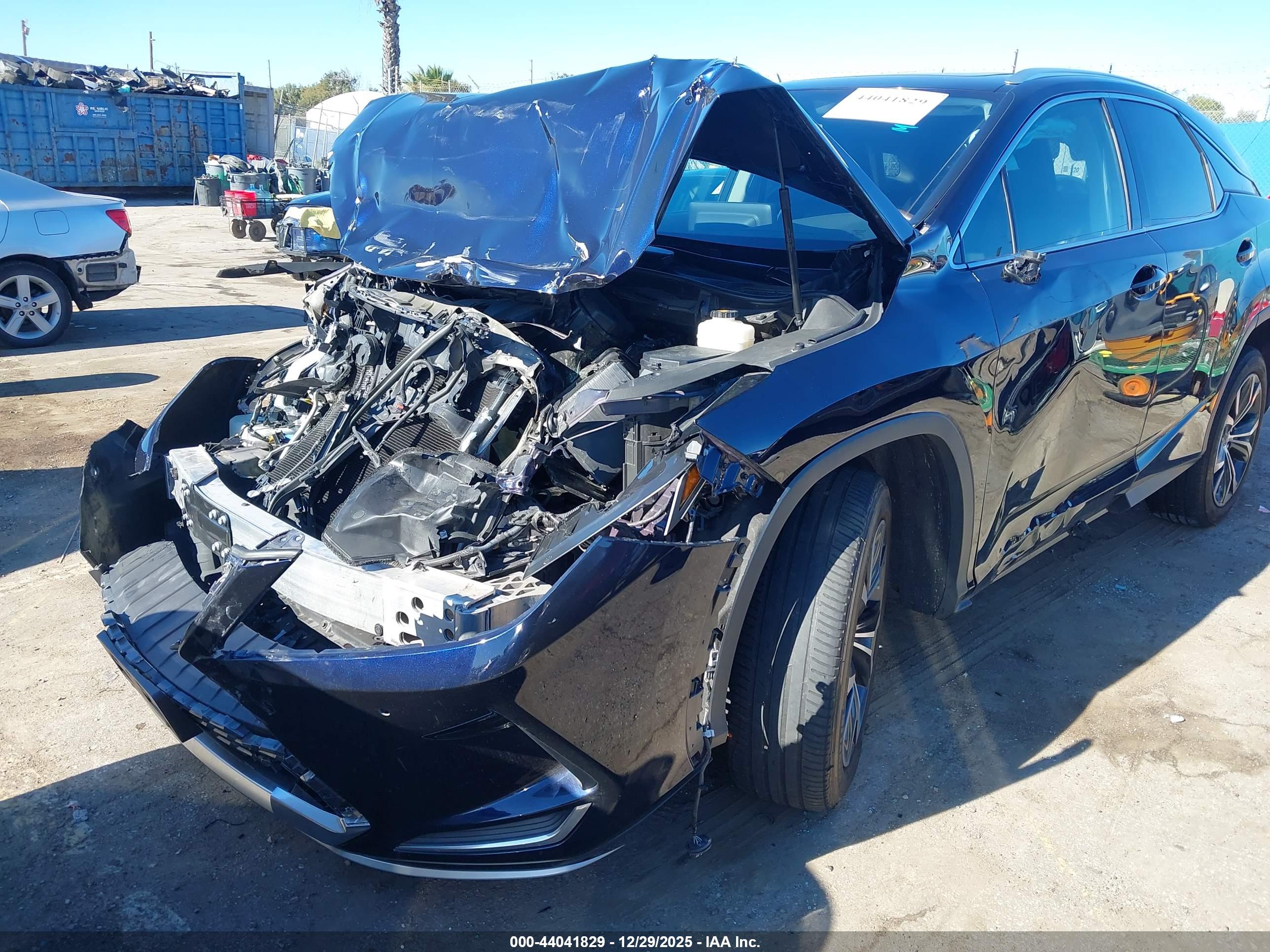 LEXUS RX image 6