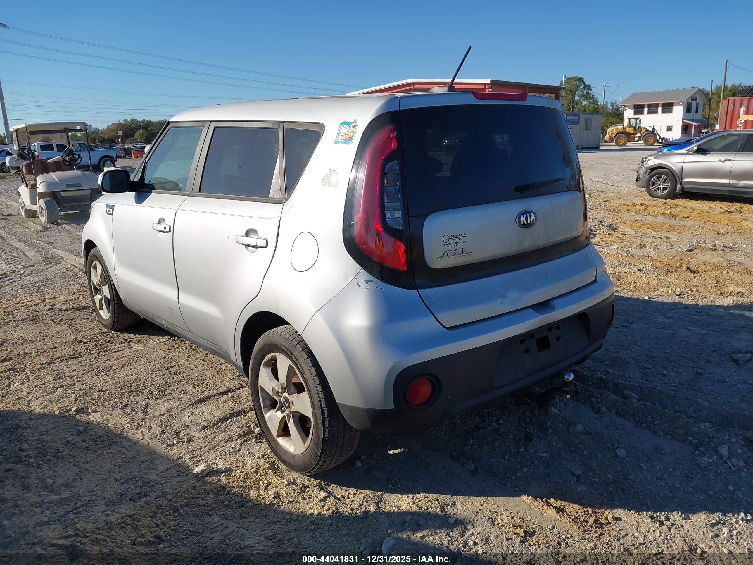 KIA SOUL image 3