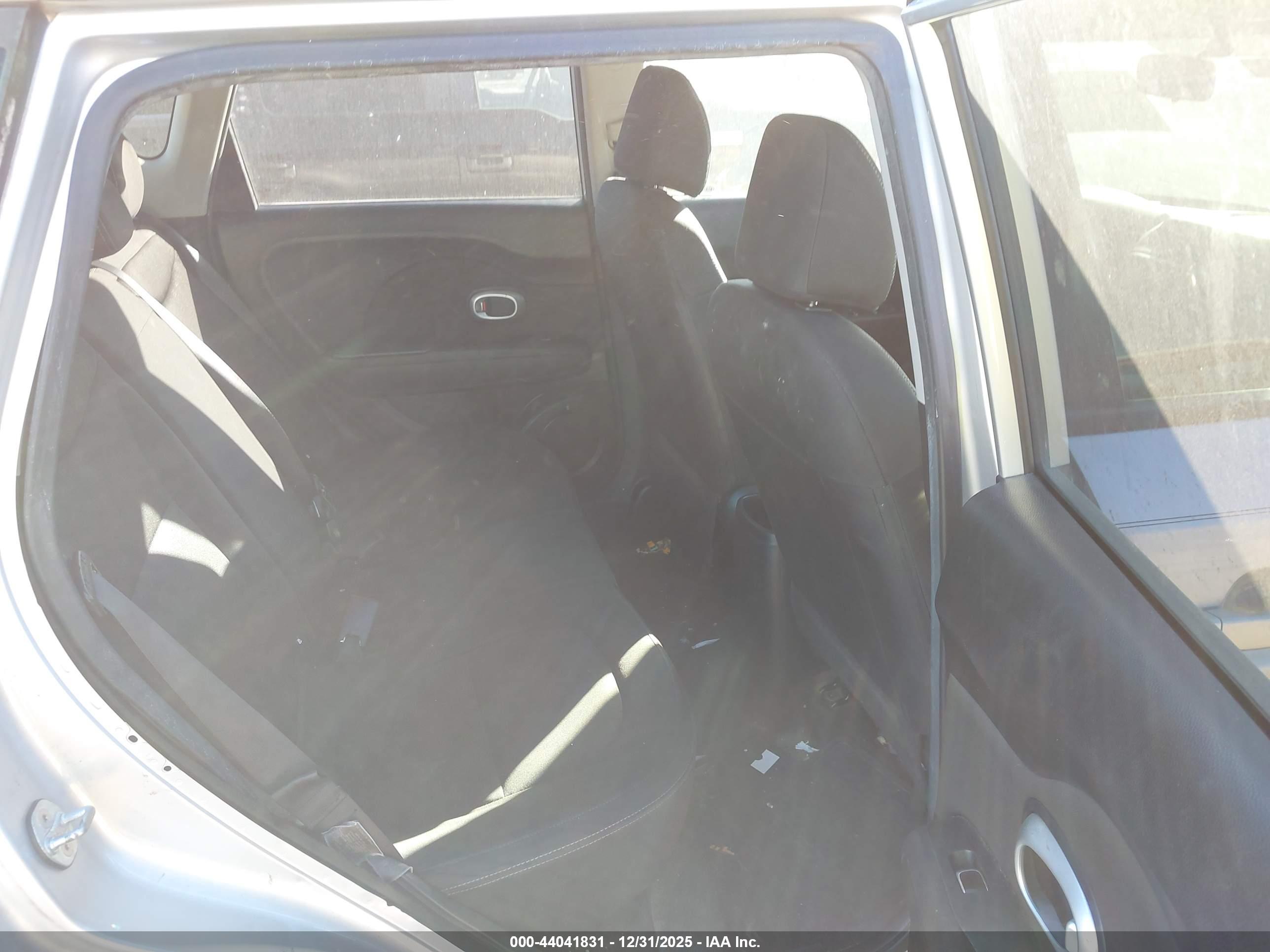 KIA SOUL image 8