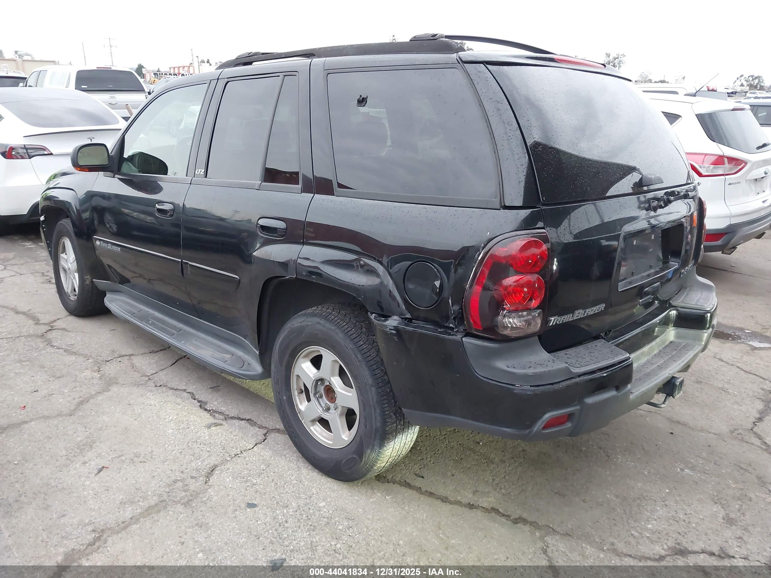 CHEVROLET TRAILBLAZER image 3