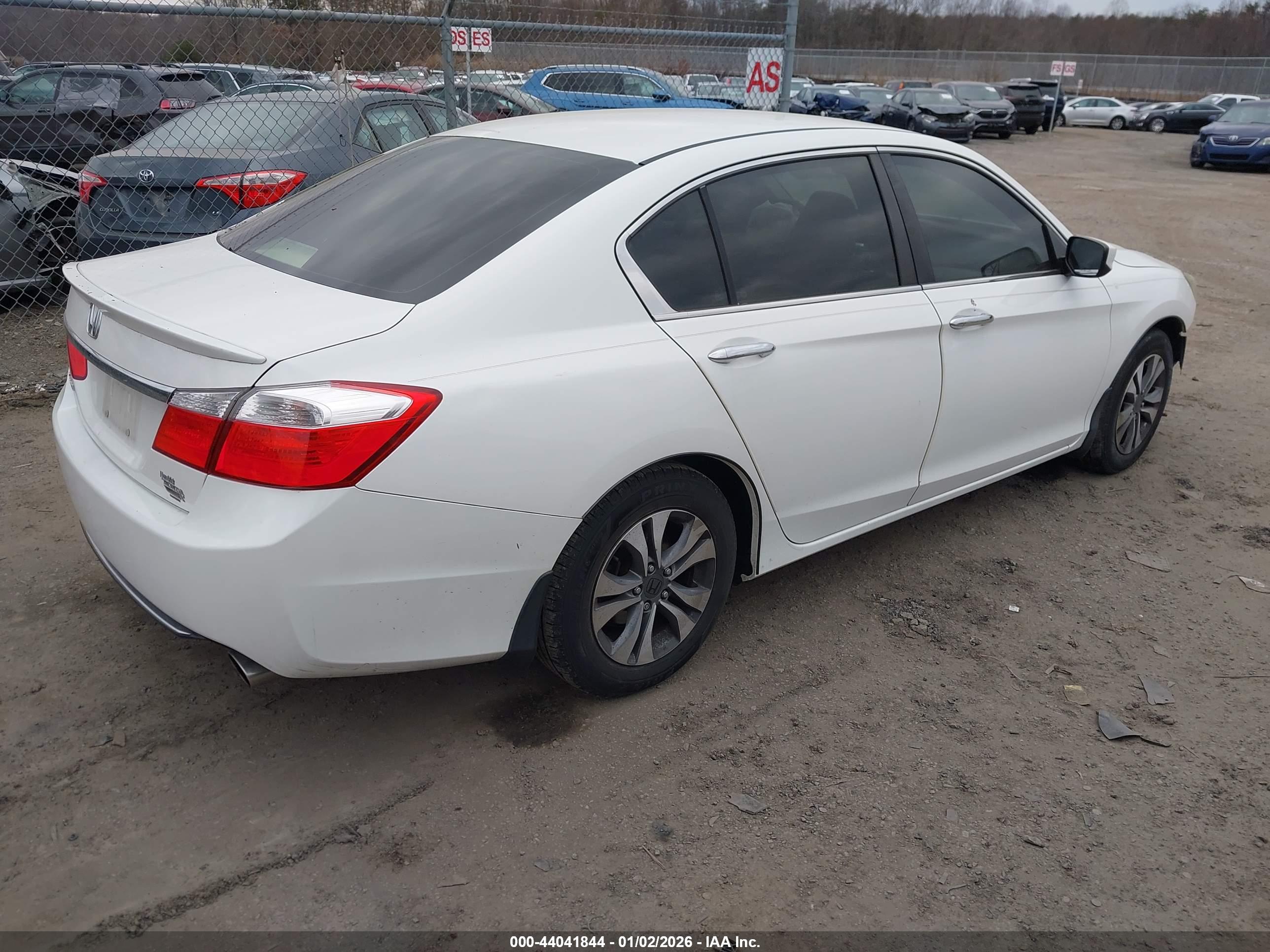 HONDA ACCORD image 4