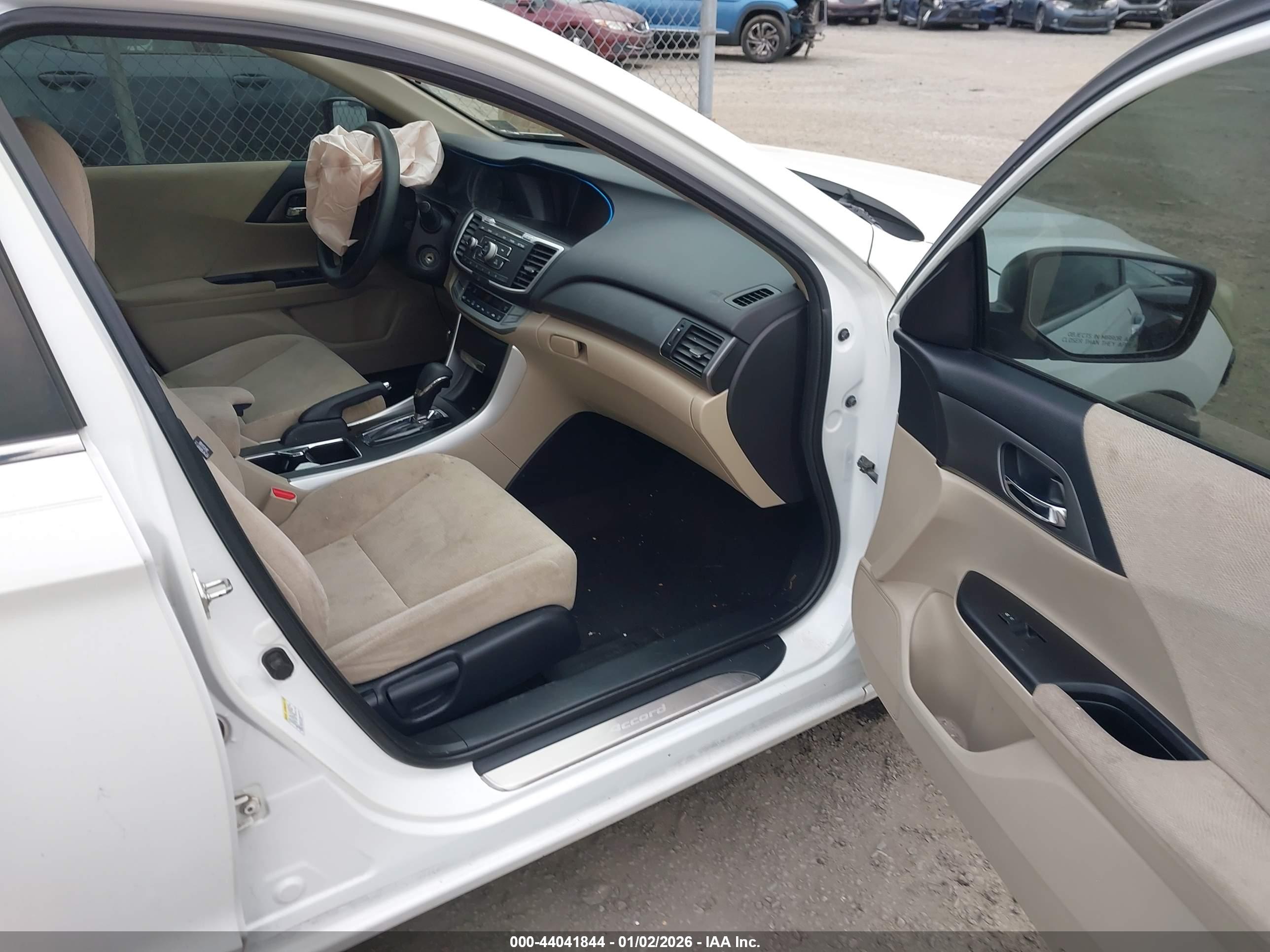 HONDA ACCORD image 5