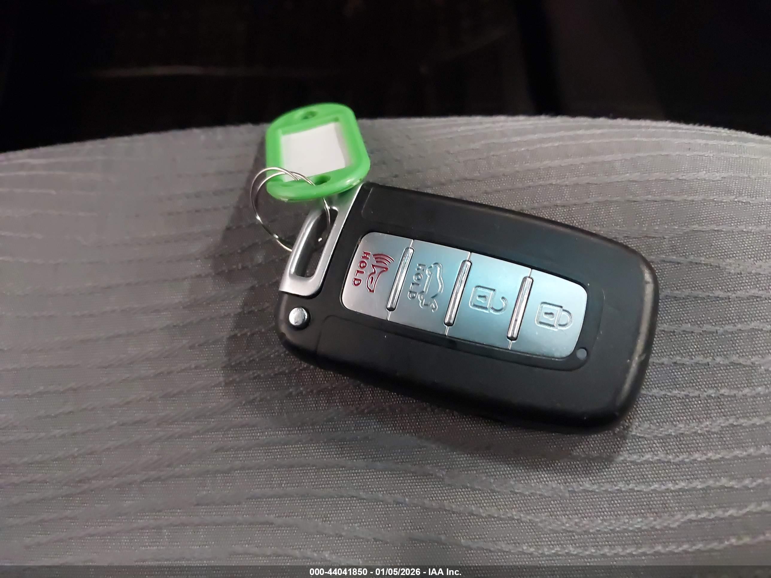 HYUNDAI SONATA image 11