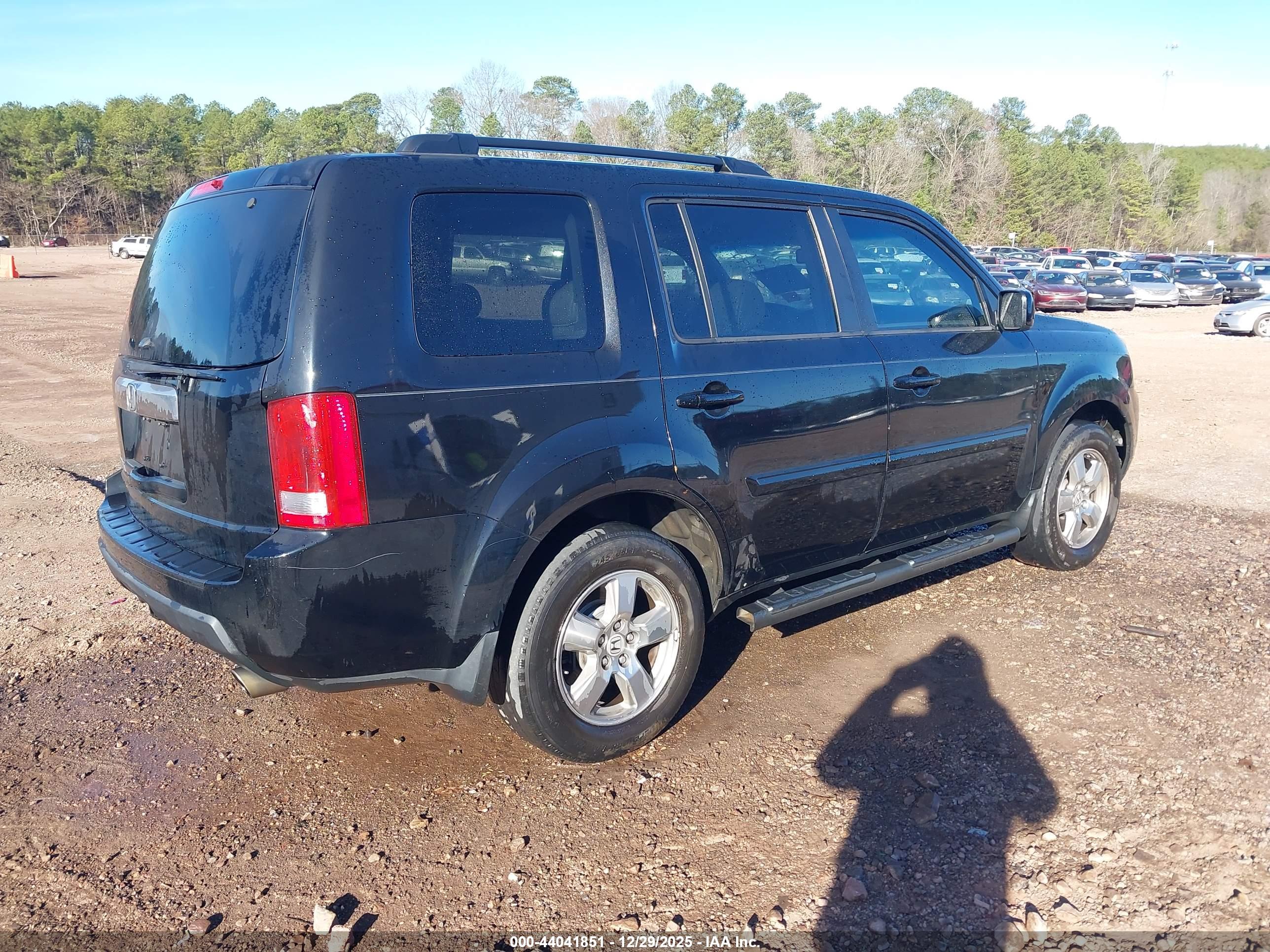 HONDA PILOT image 4
