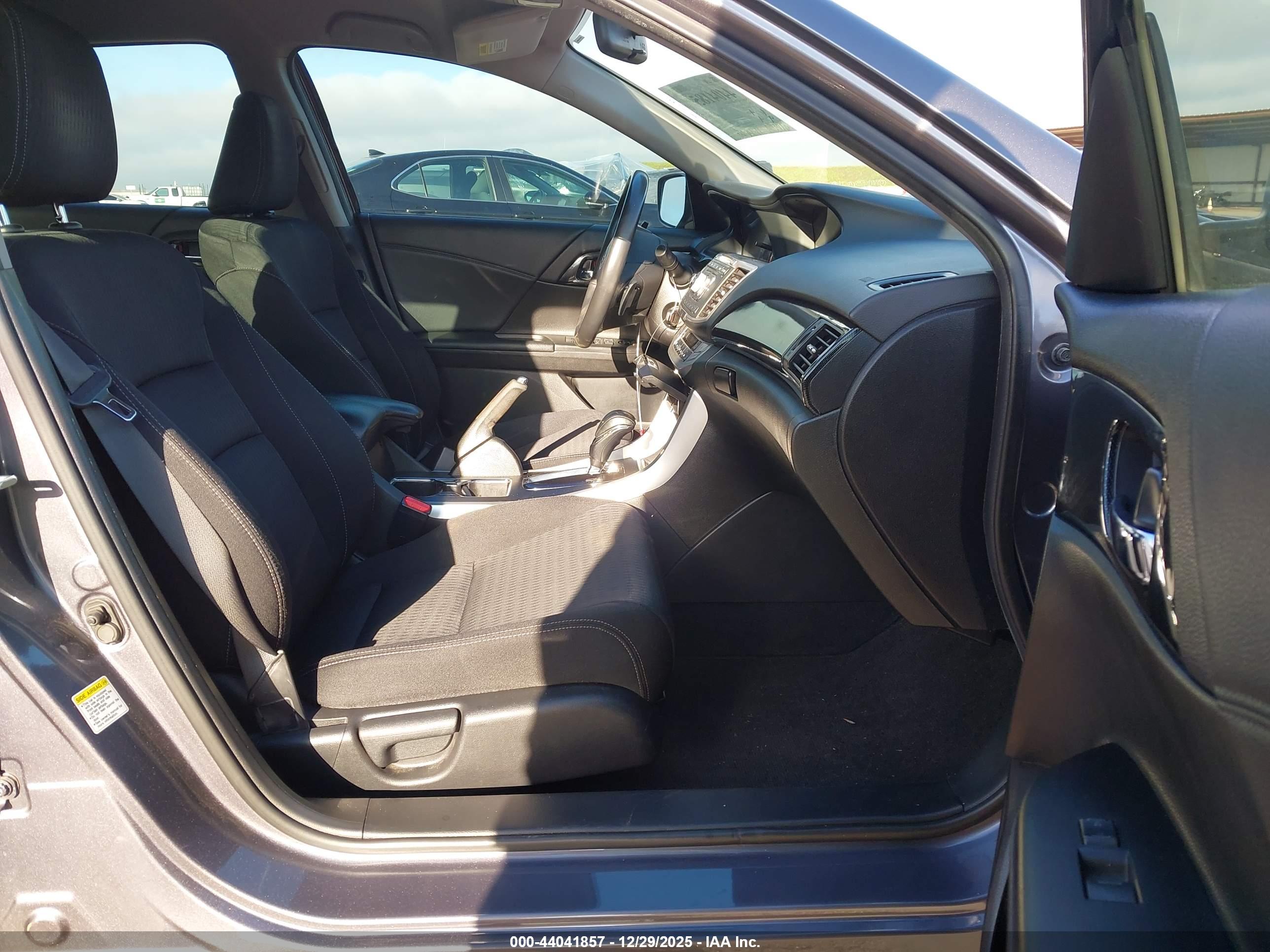 HONDA ACCORD image 5