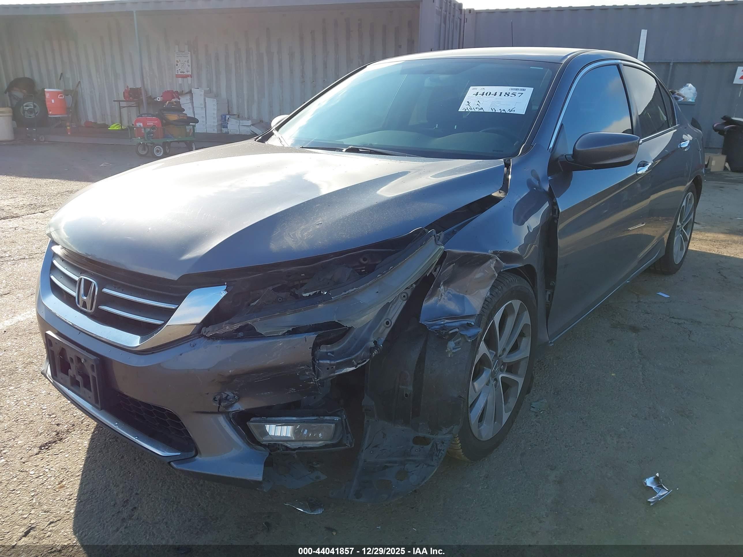 HONDA ACCORD image 6