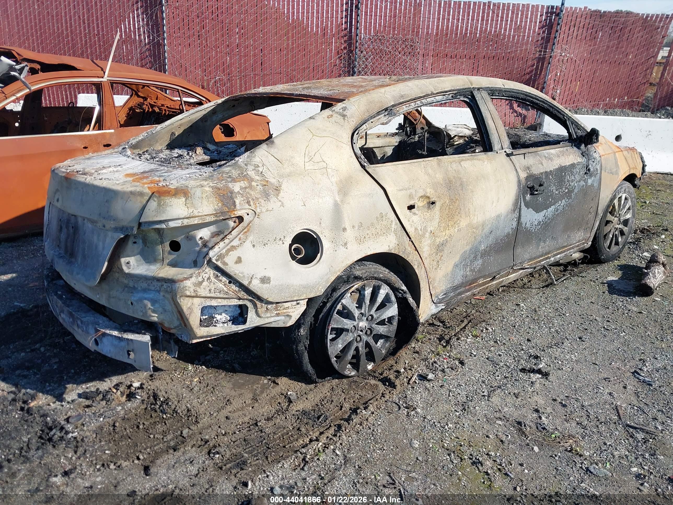 BUICK LACROSSE image 4