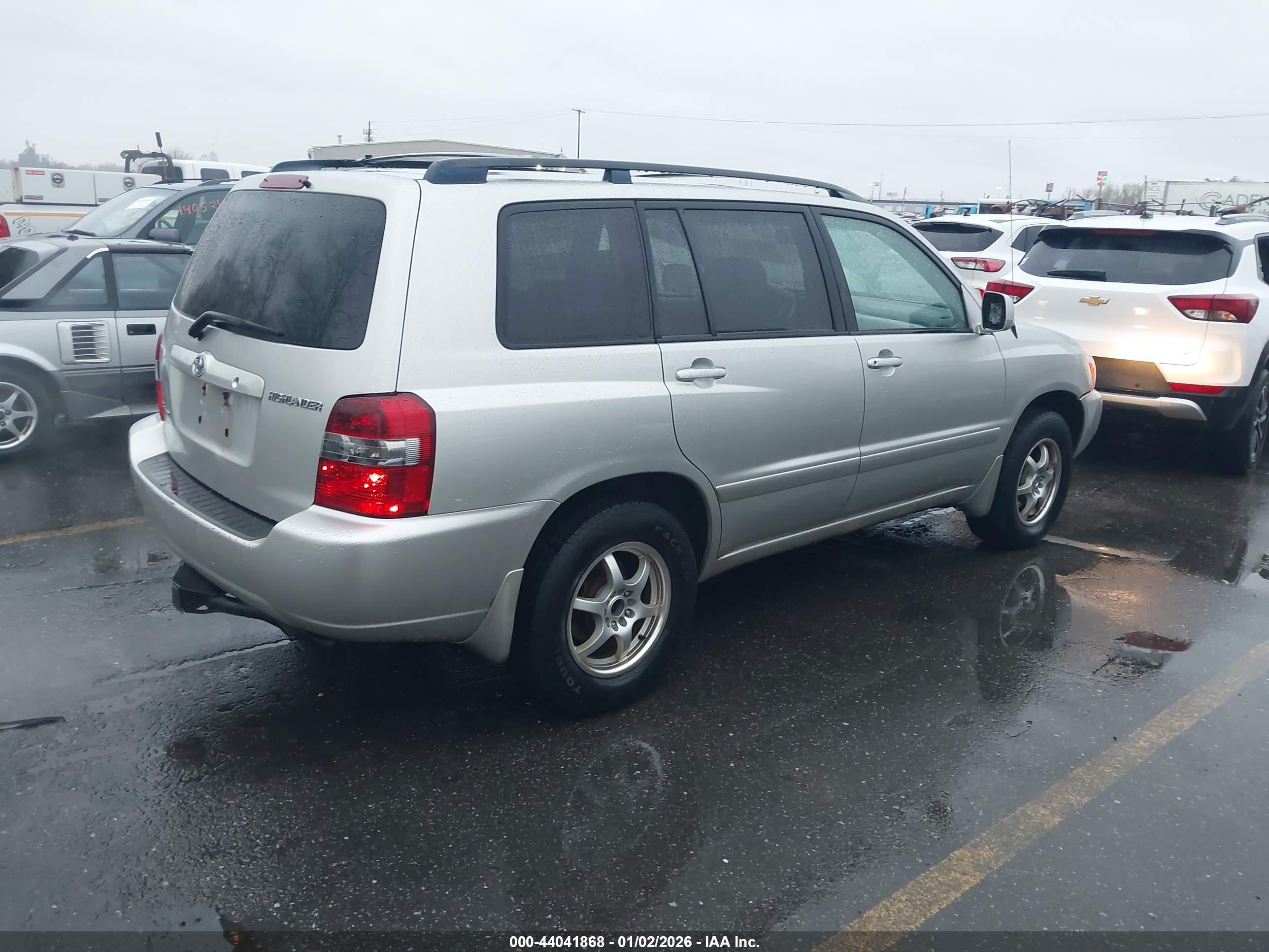 TOYOTA HIGHLANDER image 4