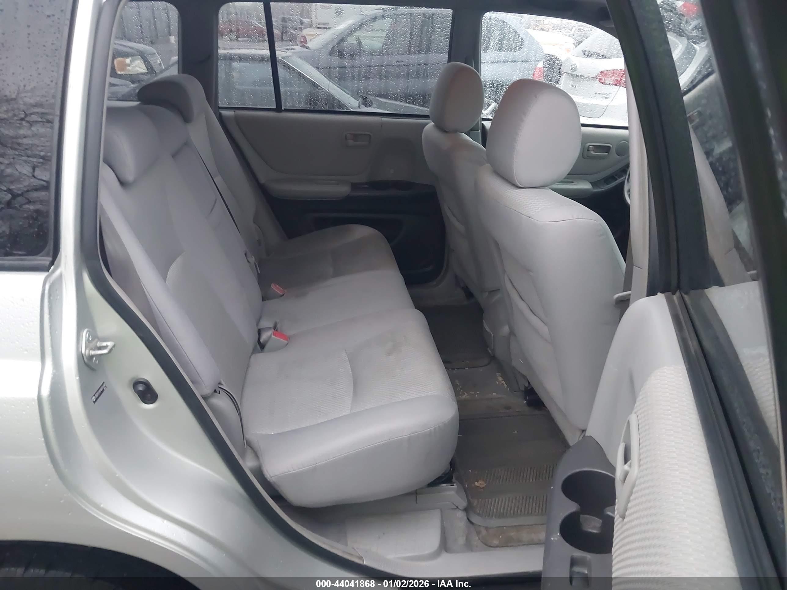 TOYOTA HIGHLANDER image 8