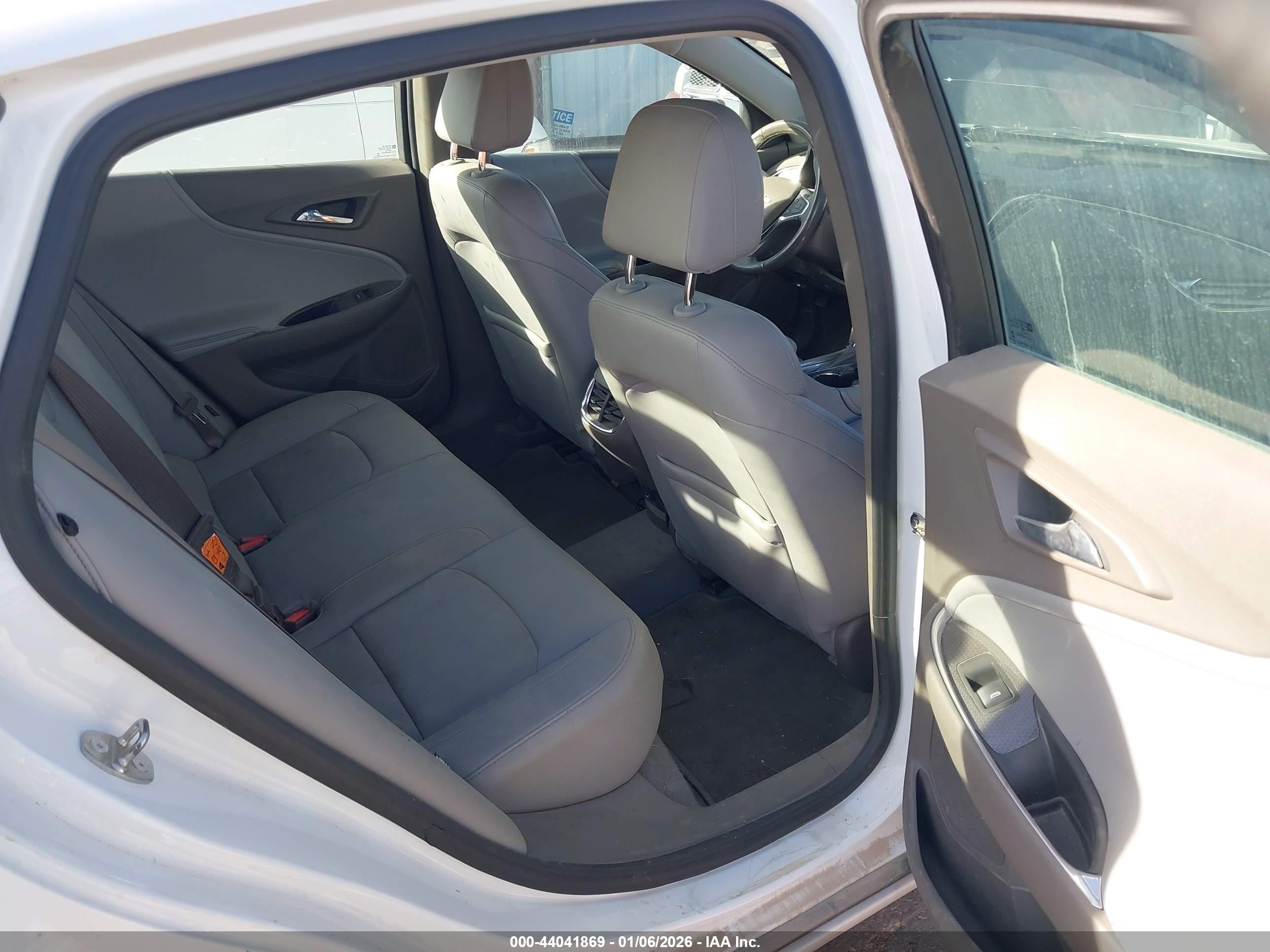 CHEVROLET MALIBU image 8