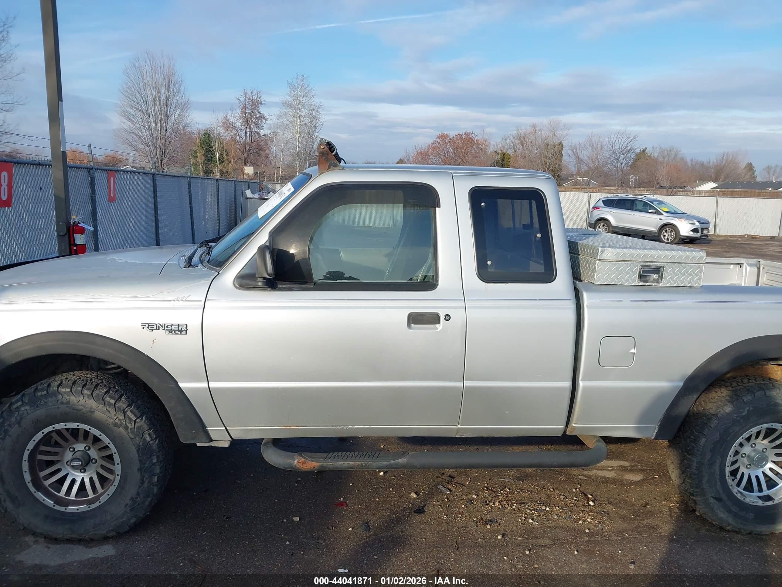 FORD RANGER image 6