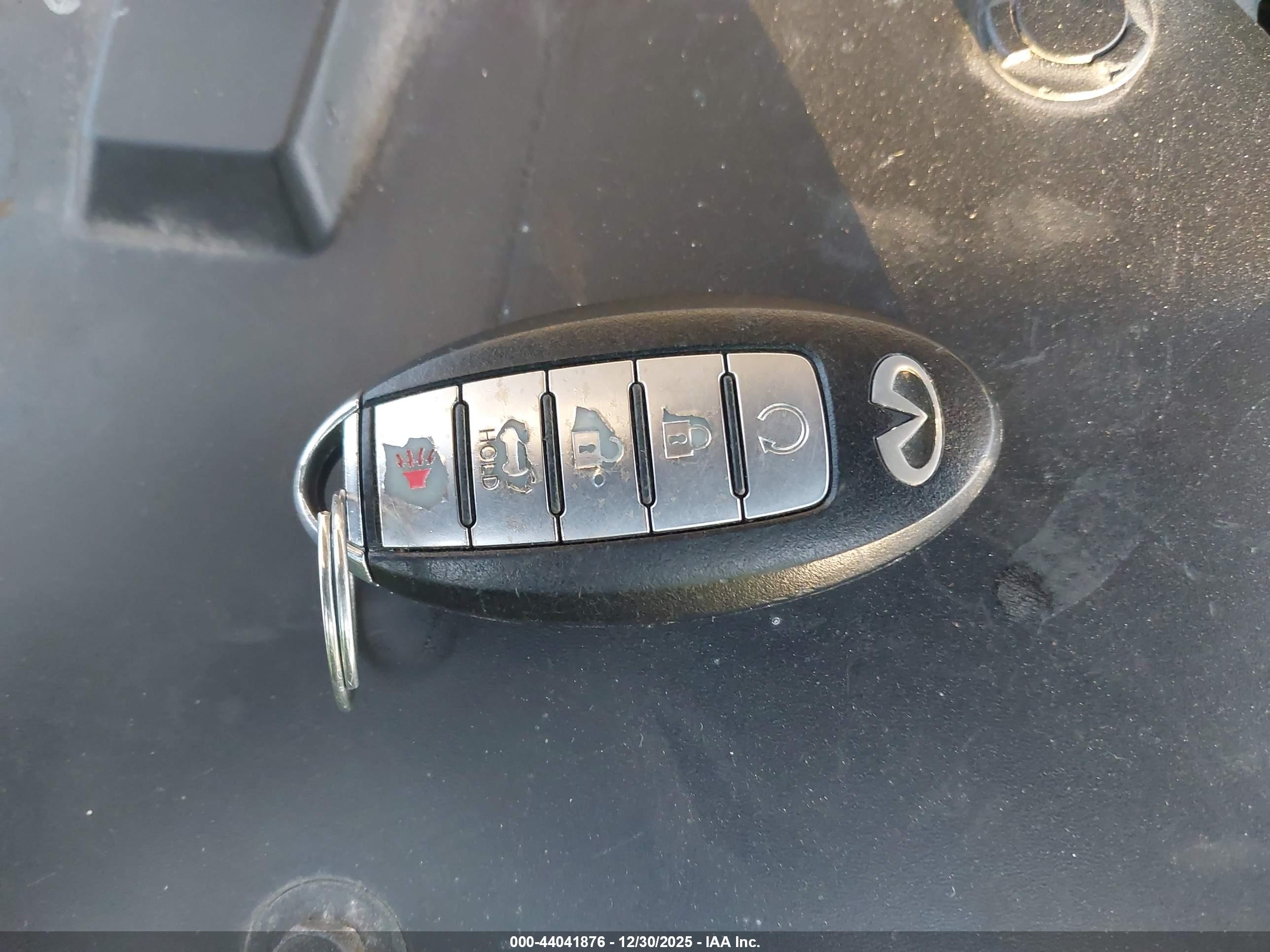 INFINITI QX80 image 11
