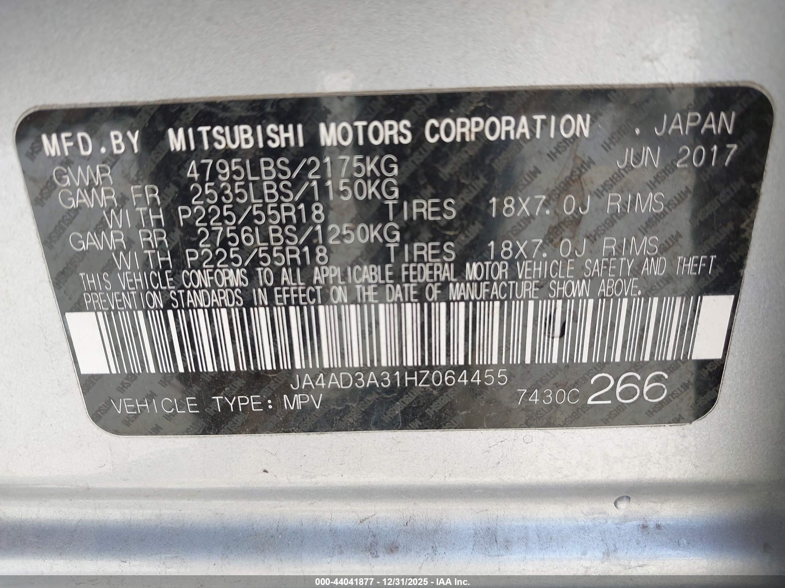 MITSUBISHI OUTLANDER image 9