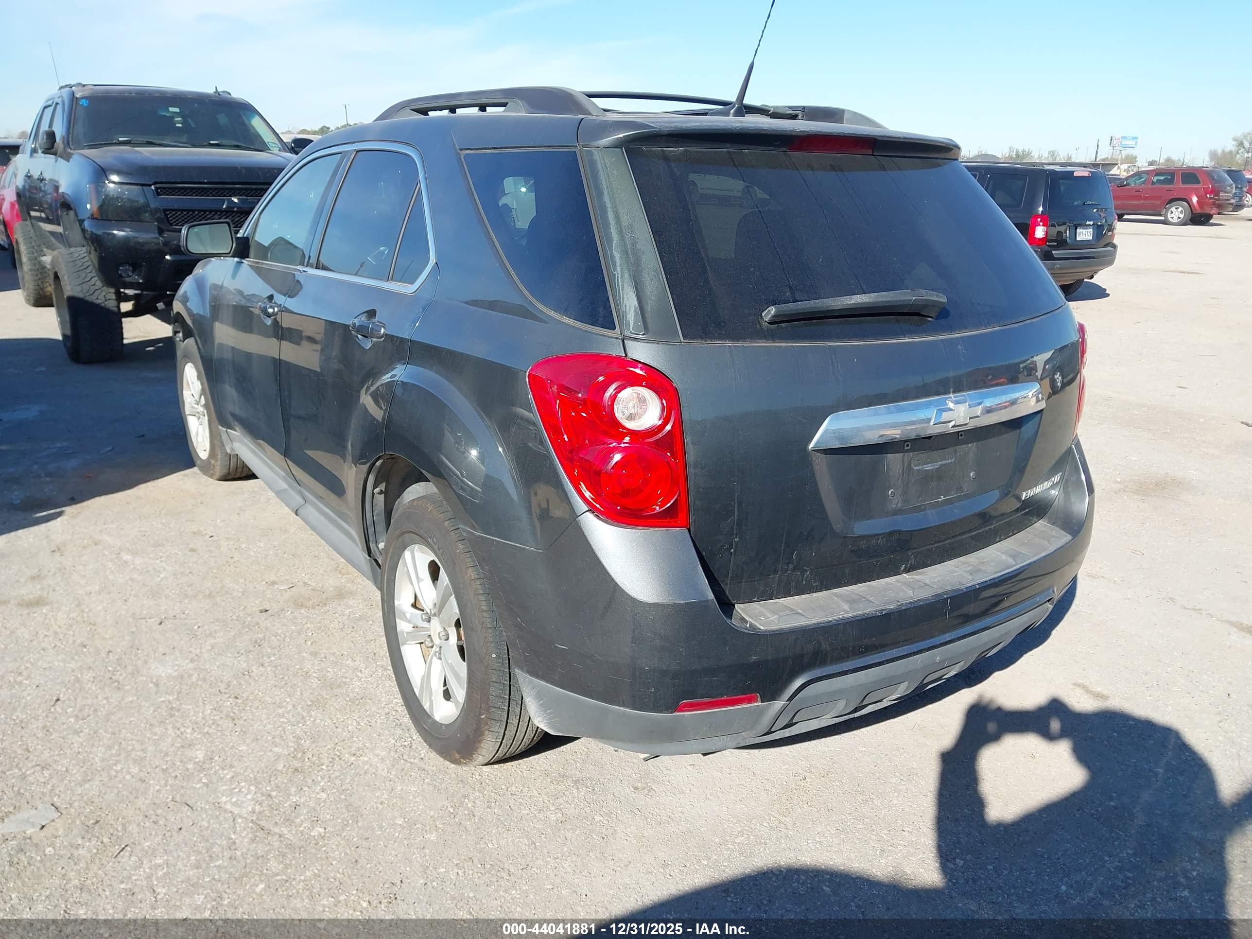 CHEVROLET EQUINOX image 3