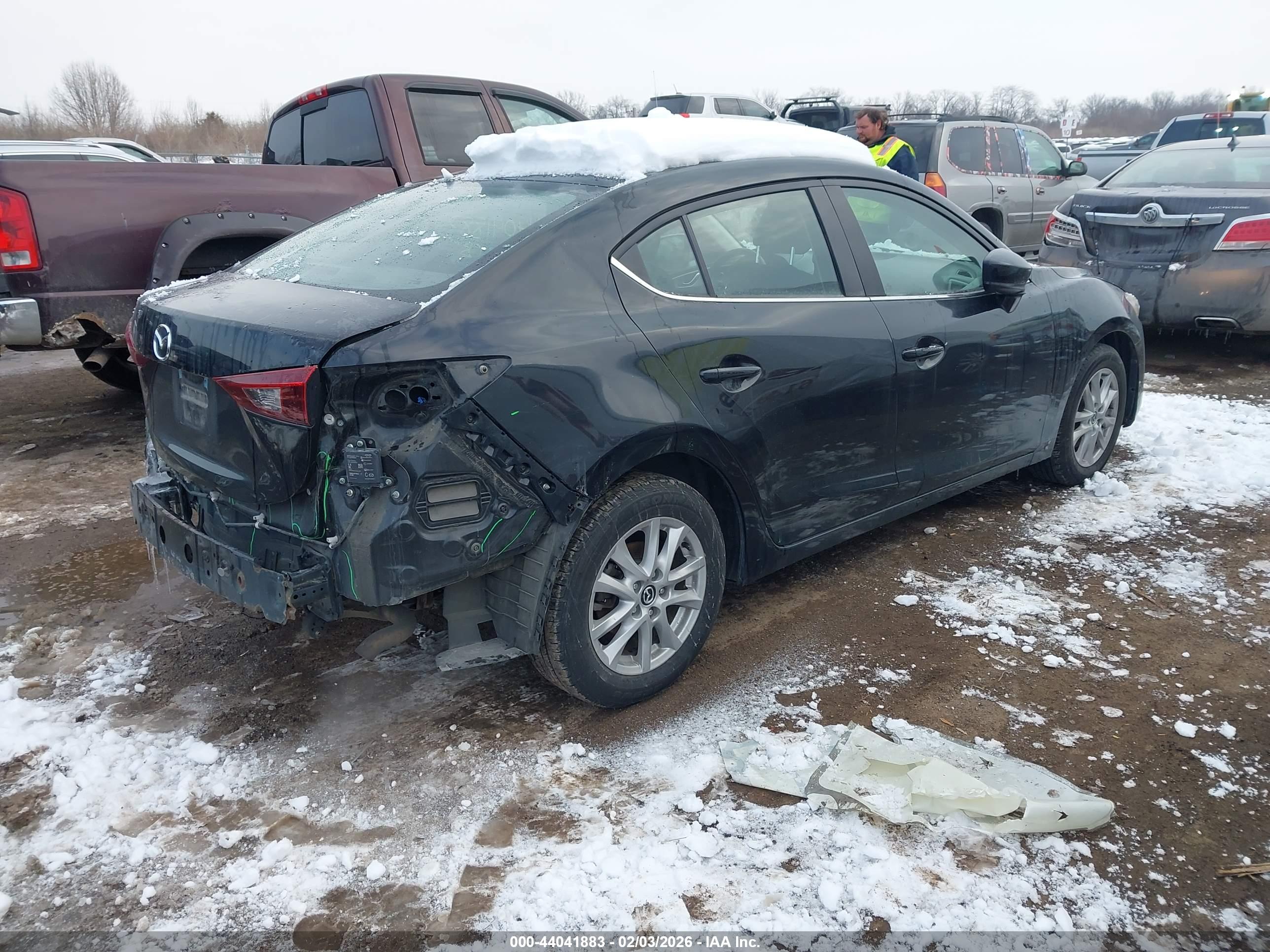 MAZDA MAZDA3 image 4
