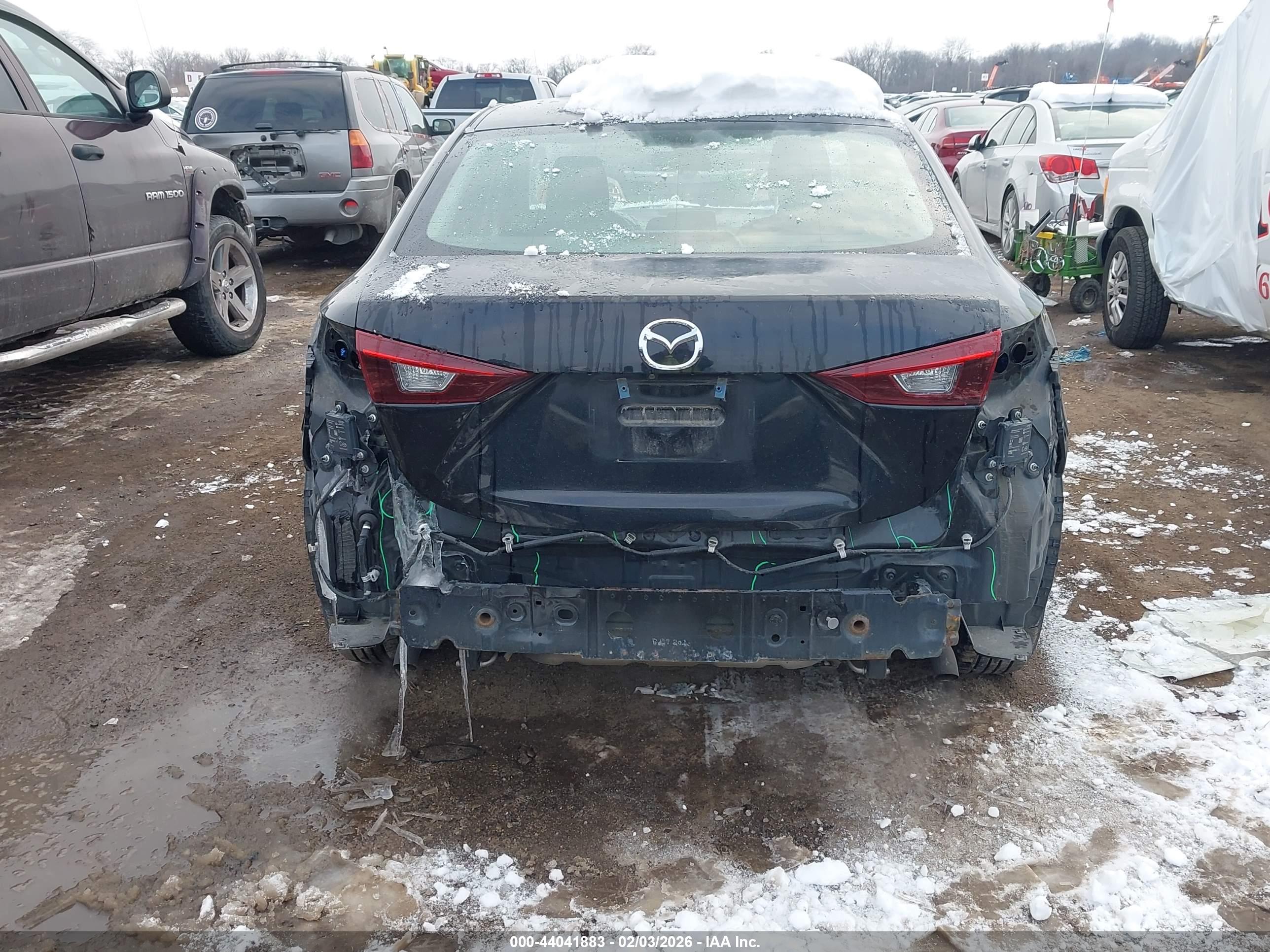 MAZDA MAZDA3 image 6