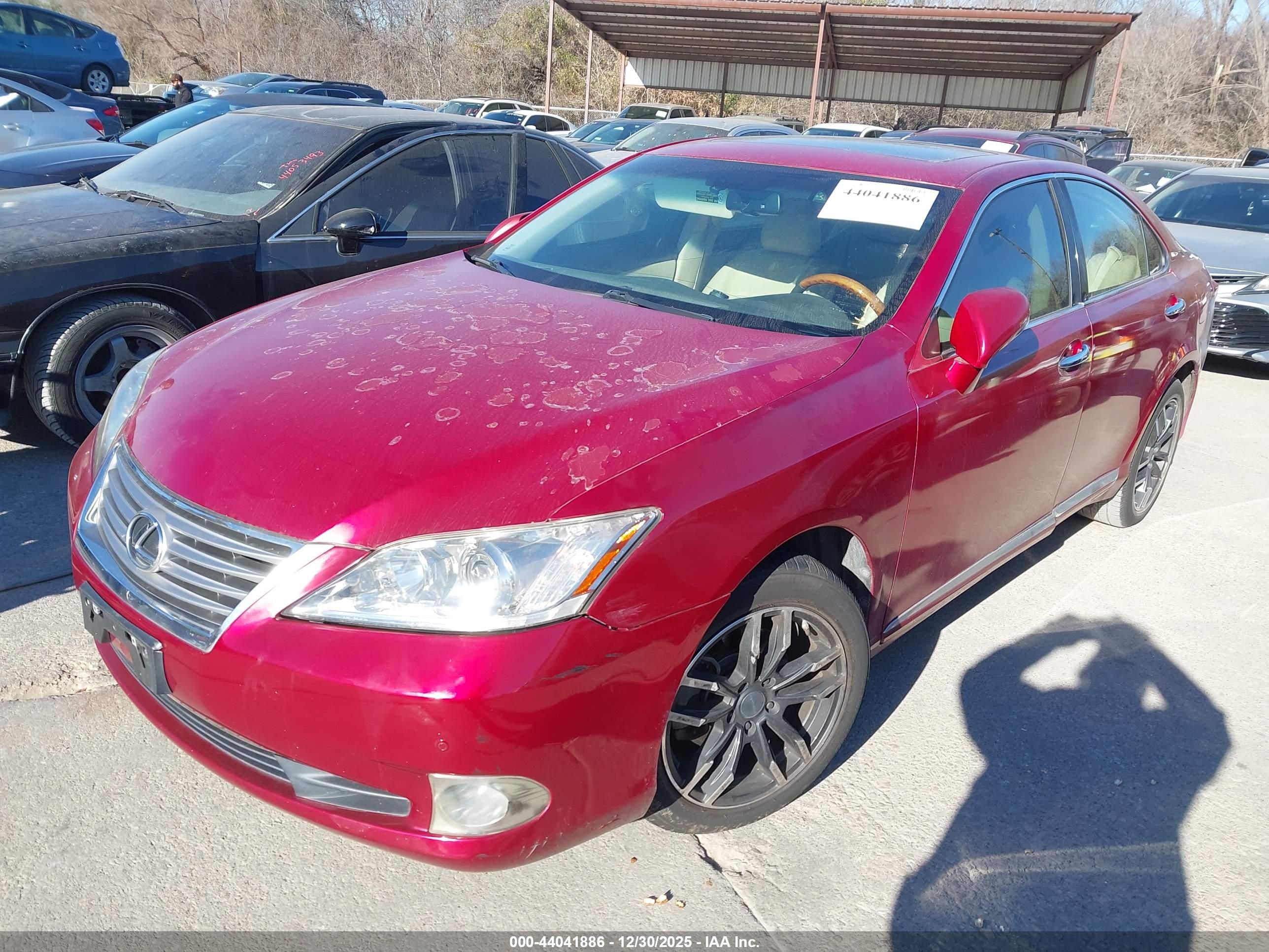 LEXUS ES image 2