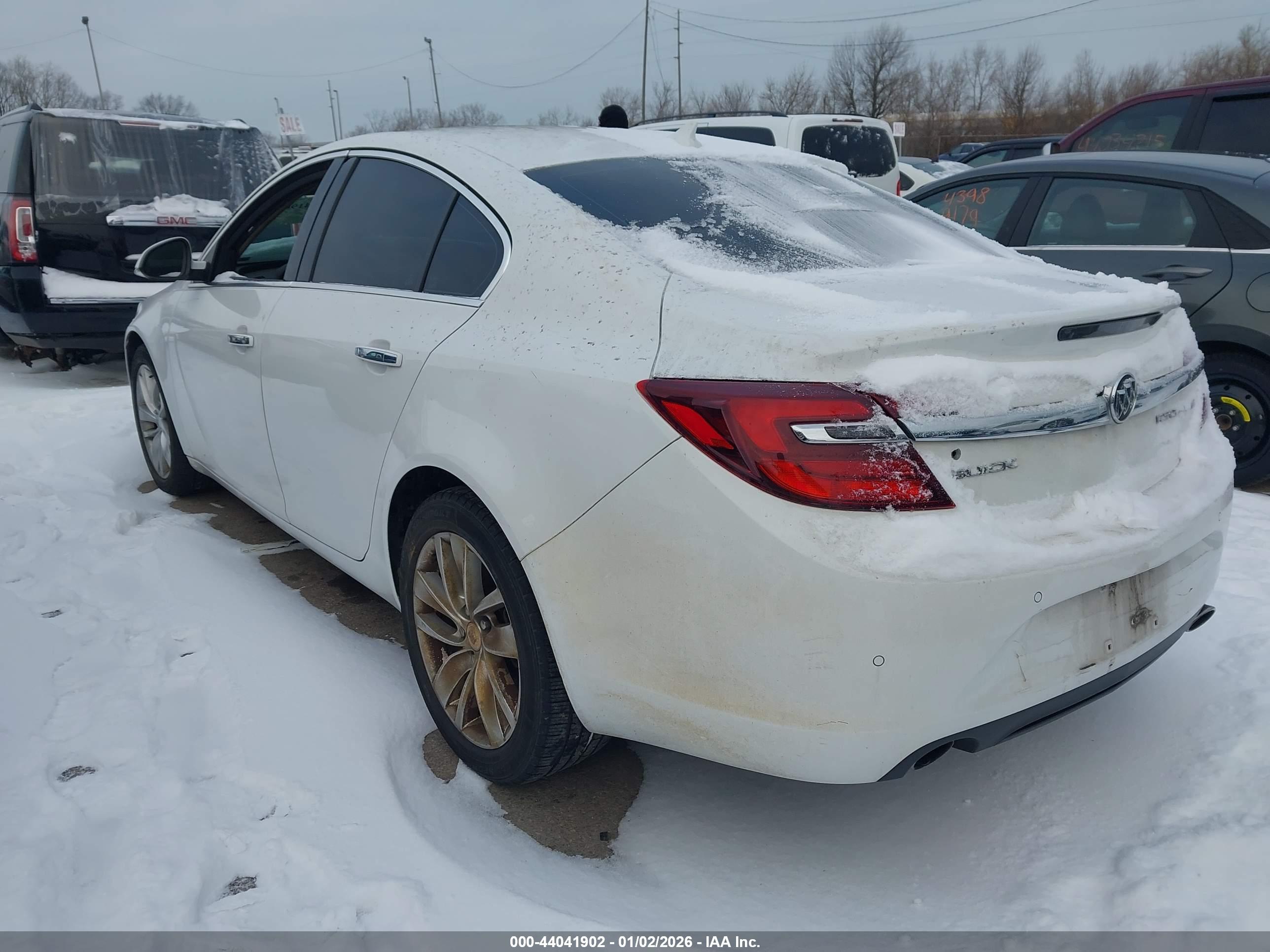 BUICK REGAL image 3