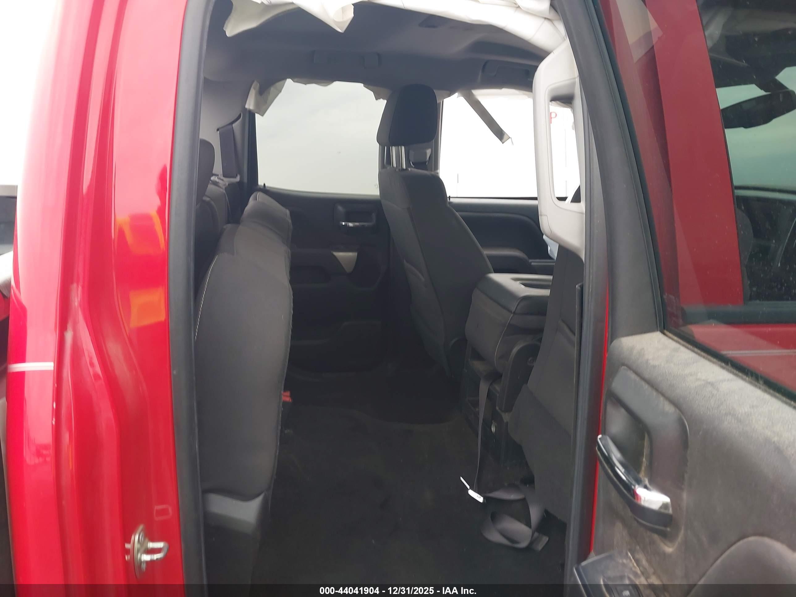 CHEVROLET SILVERADO image 8