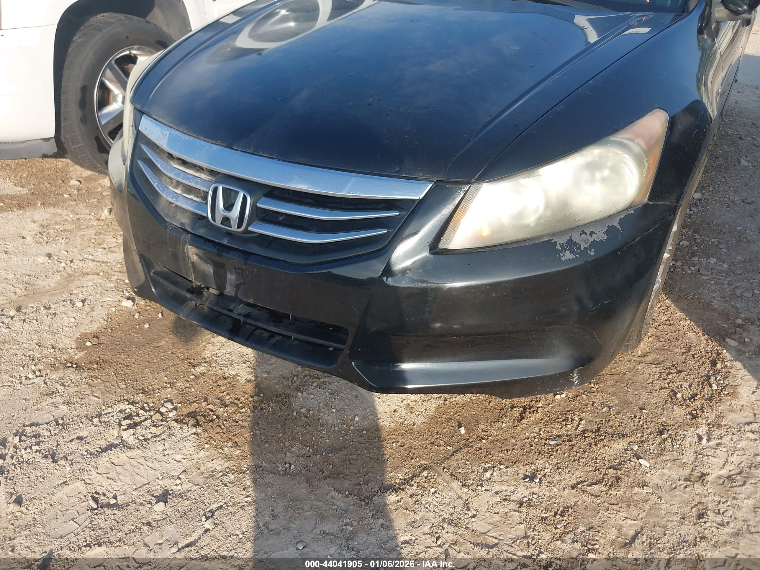 HONDA ACCORD image 6