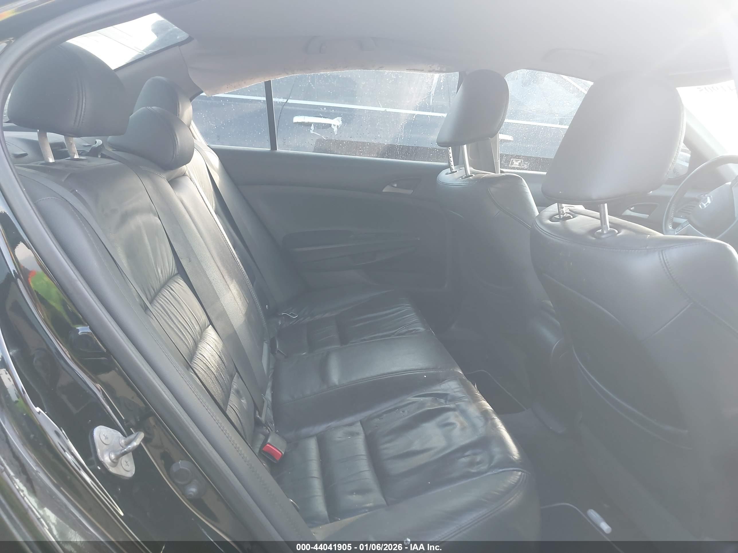 HONDA ACCORD image 8