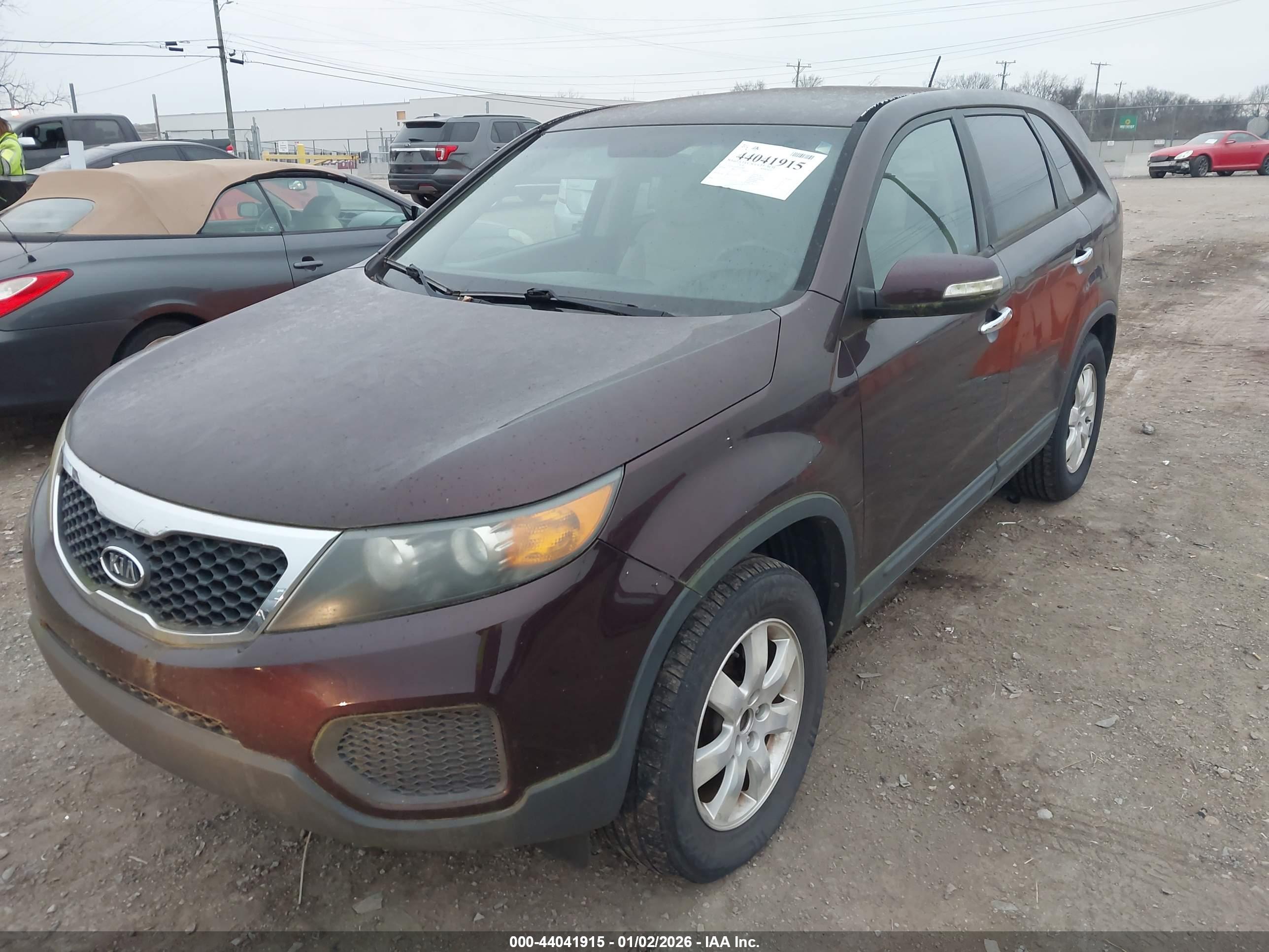 KIA SORENTO image 6