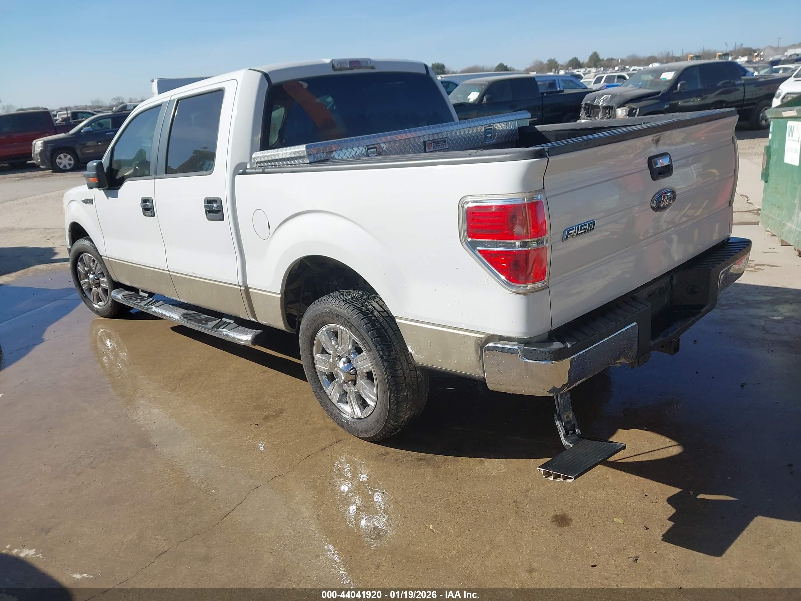 FORD F-150 image 3