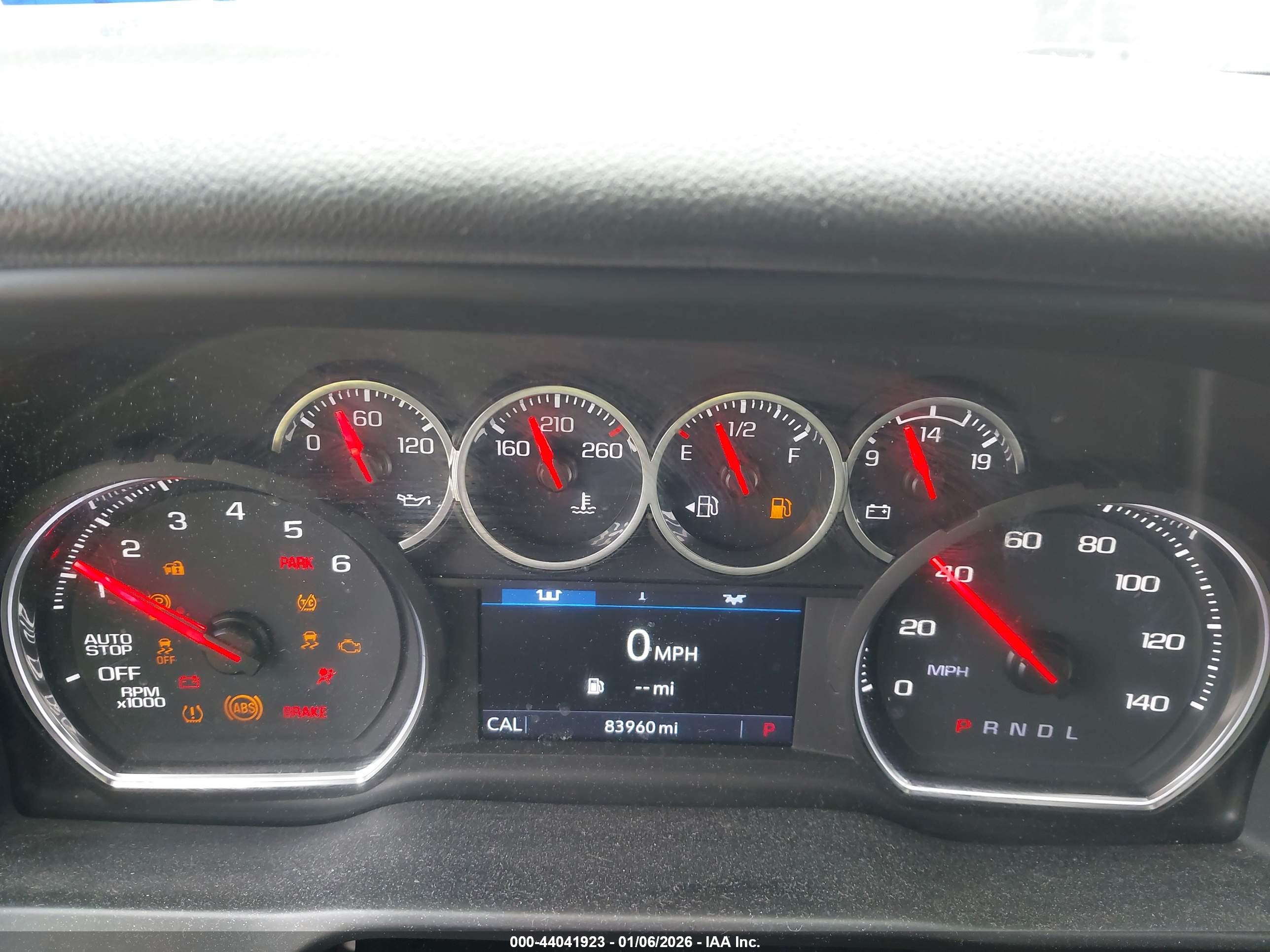 CHEVROLET SILVERADO image 7