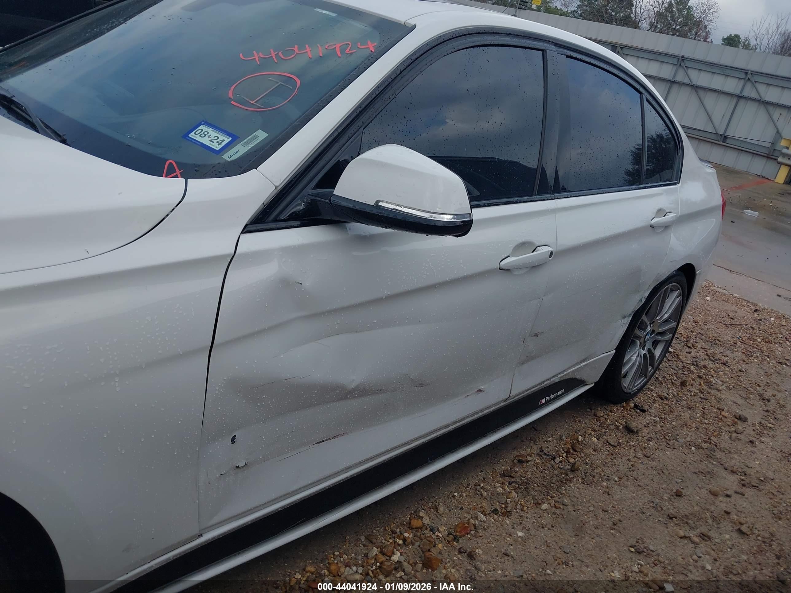 BMW 335I image 6