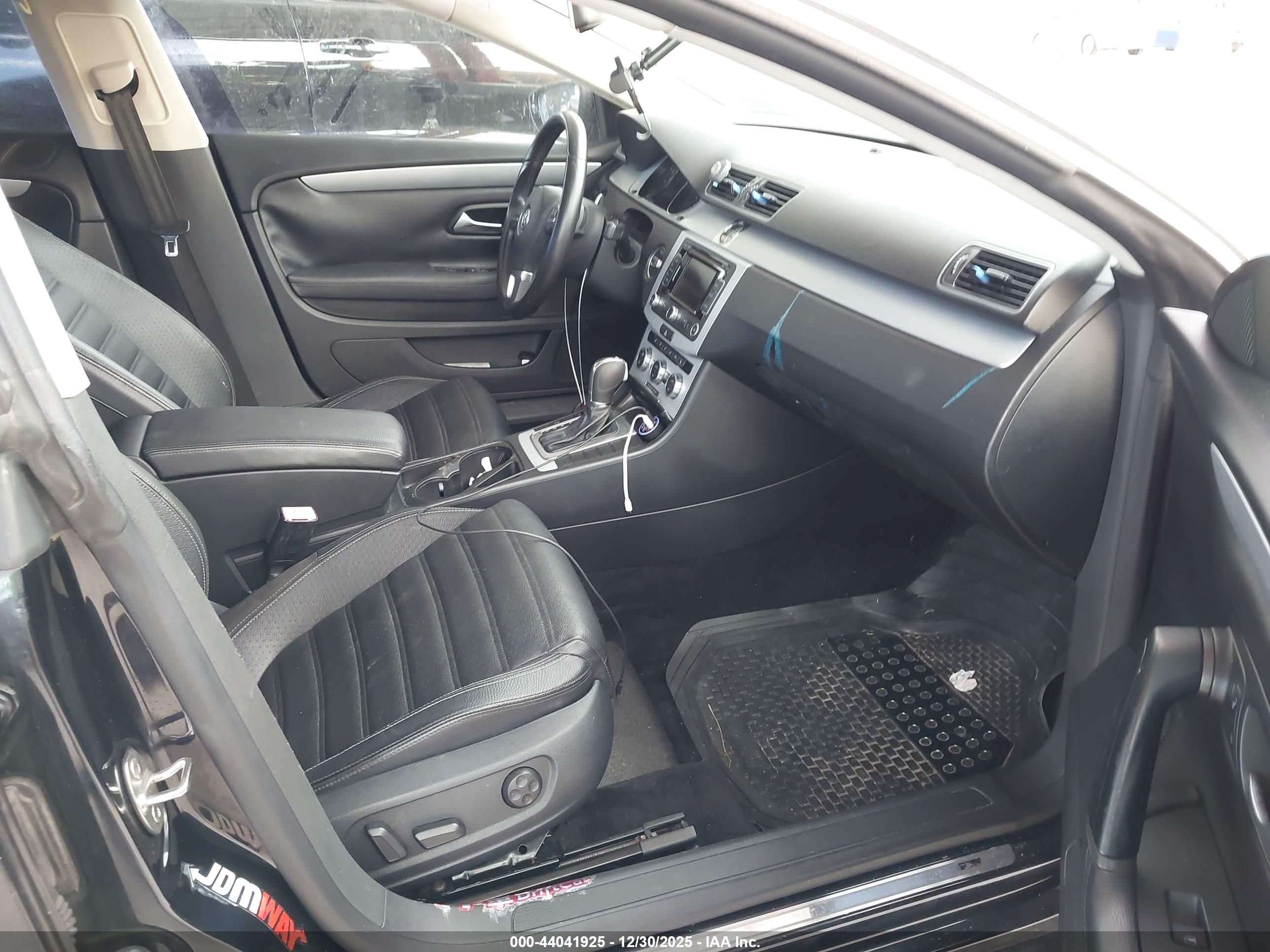 VOLKSWAGEN CC image 5
