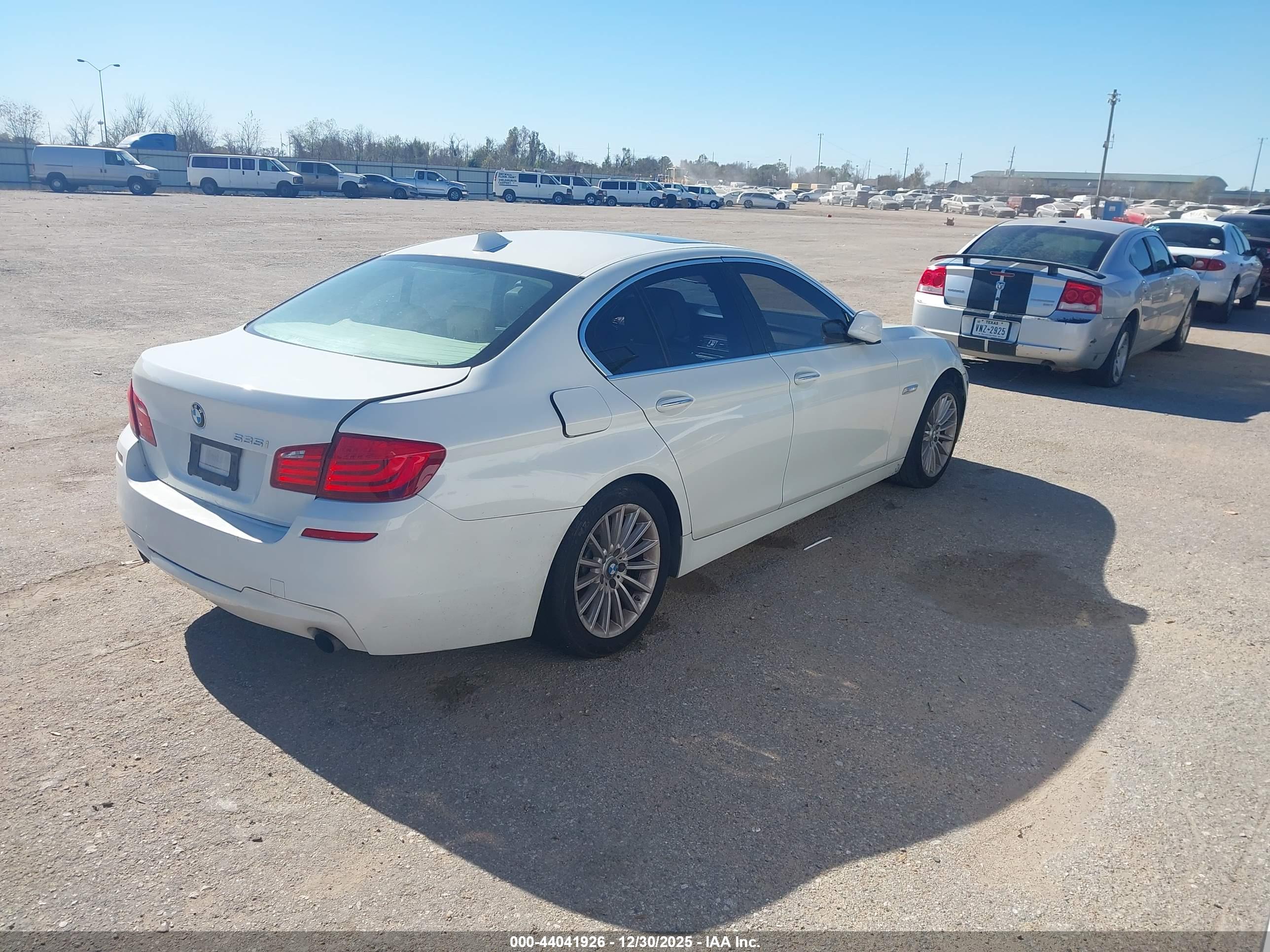 BMW 535I image 4