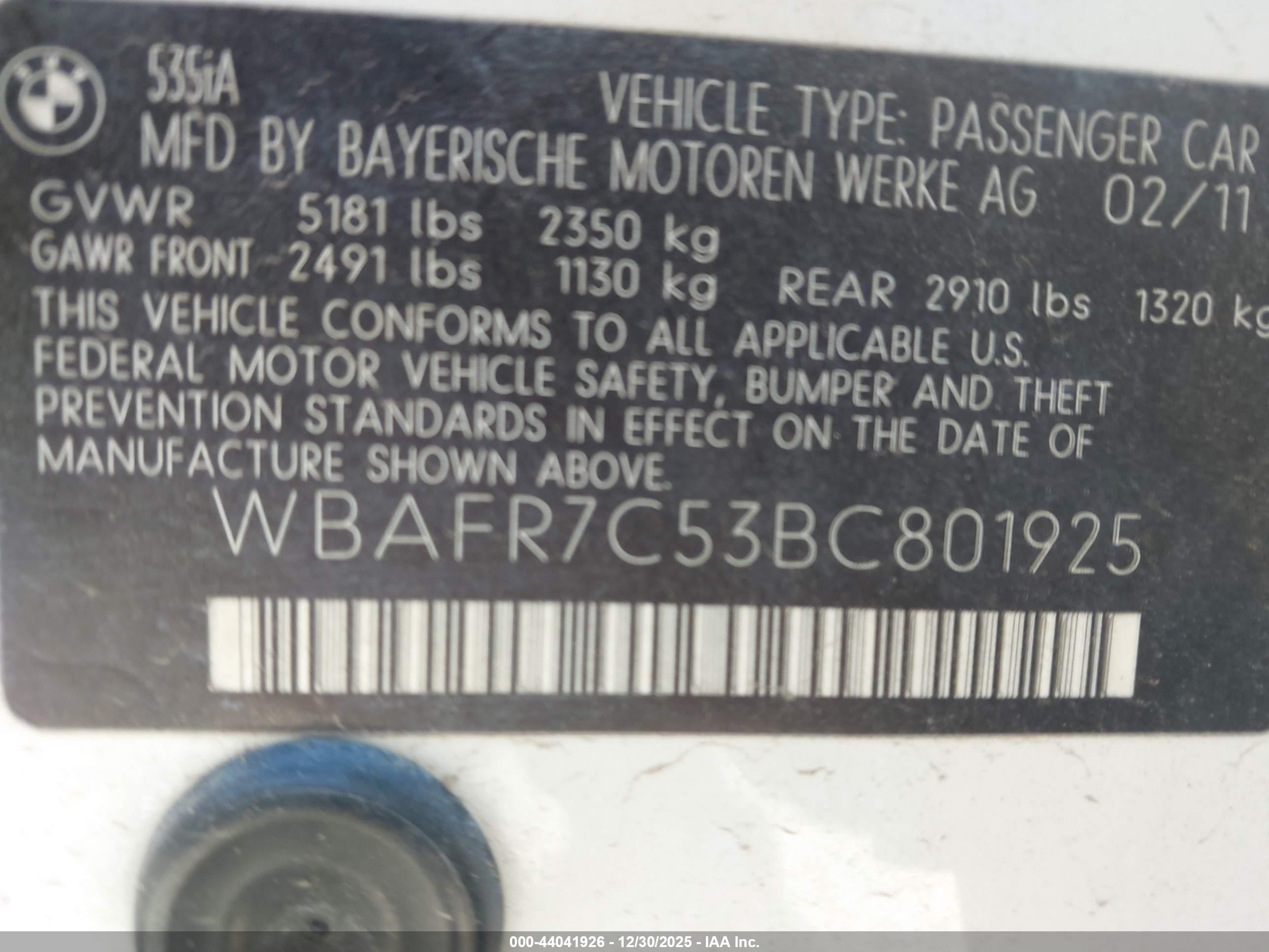 BMW 535I image 9