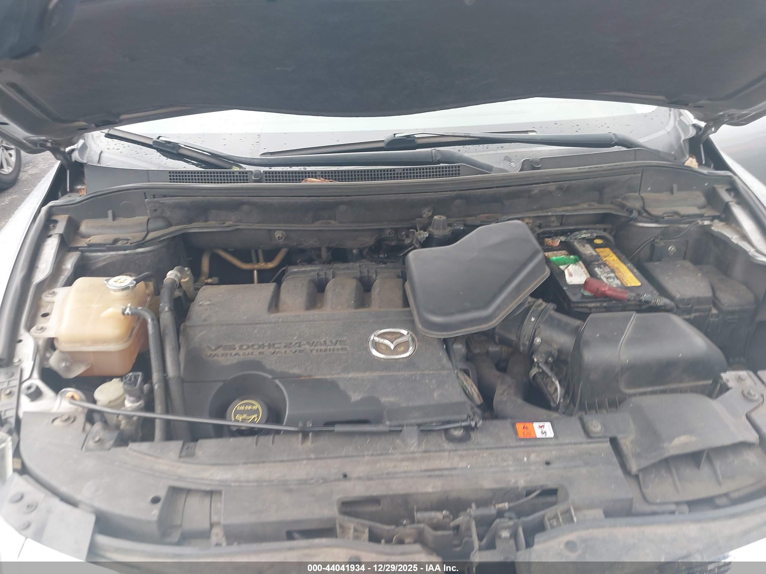 MAZDA CX-9 image 10