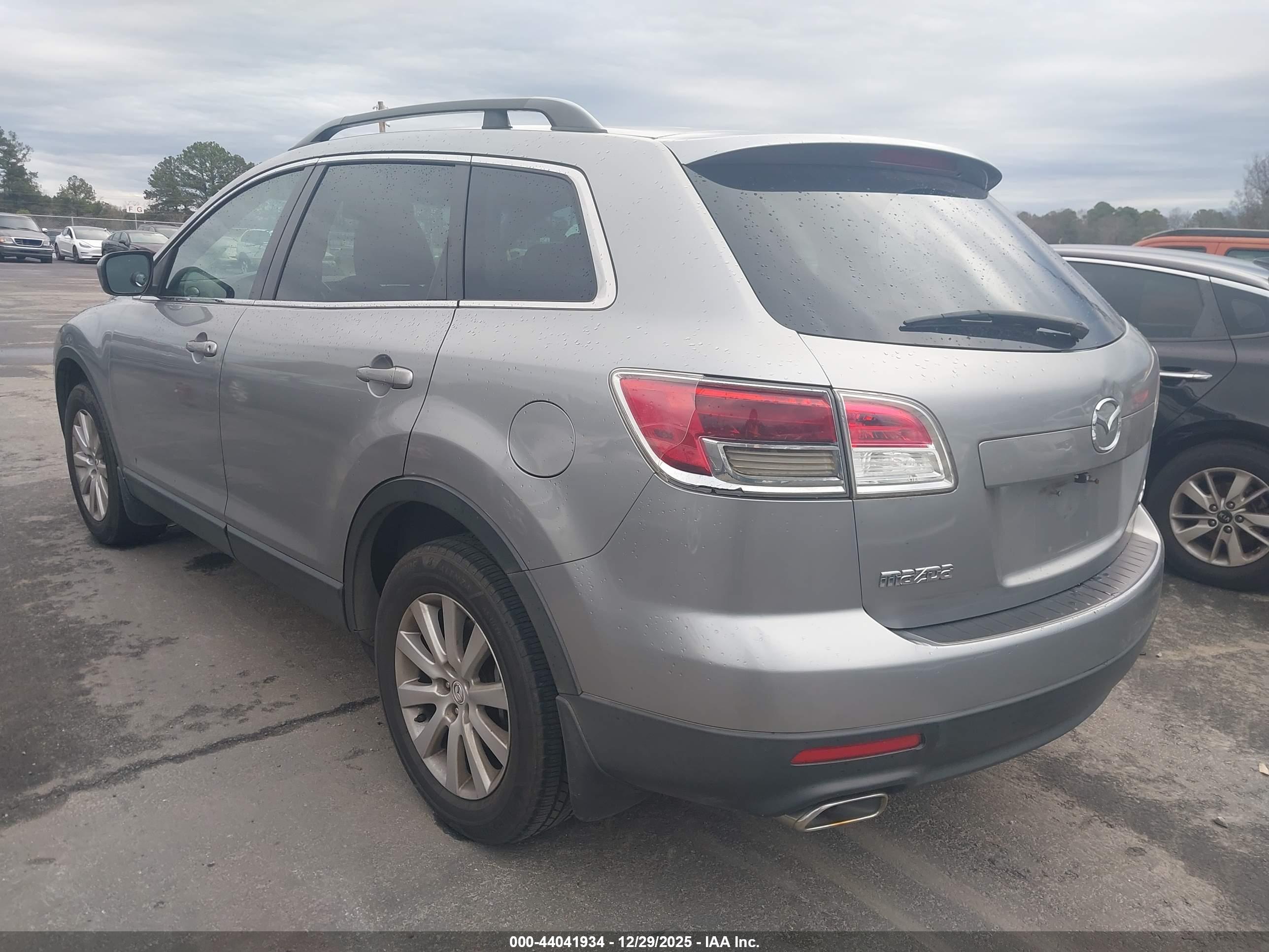 MAZDA CX-9 image 3