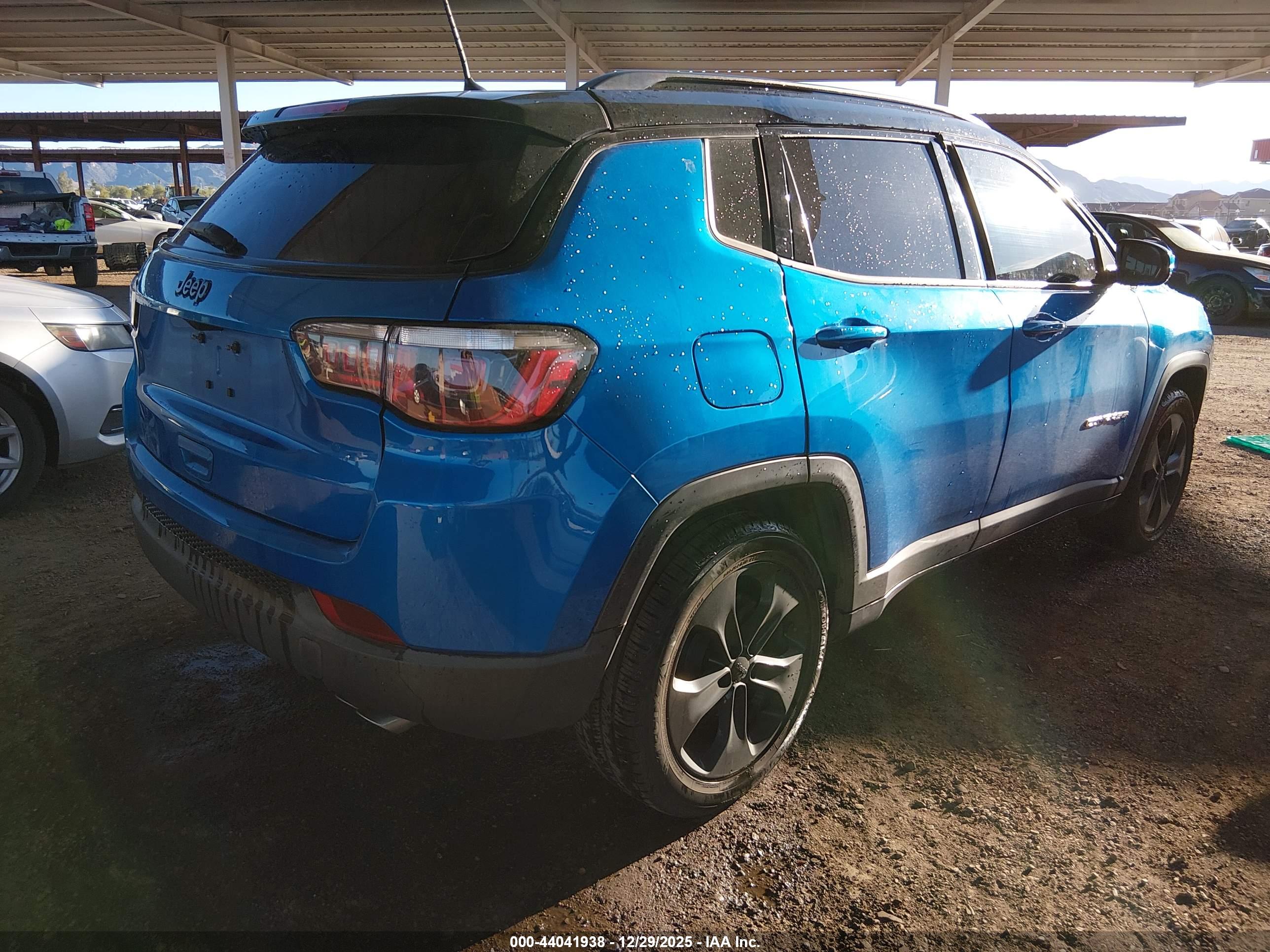 JEEP COMPASS image 4