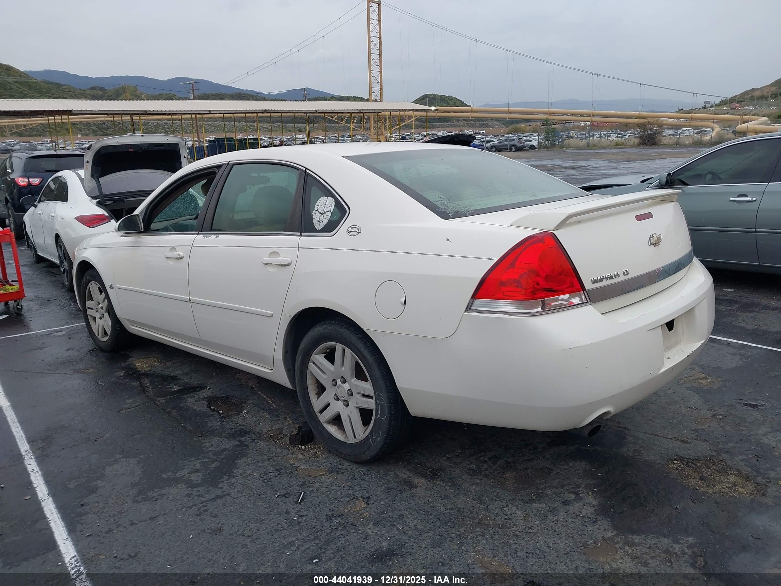 CHEVROLET IMPALA image 3