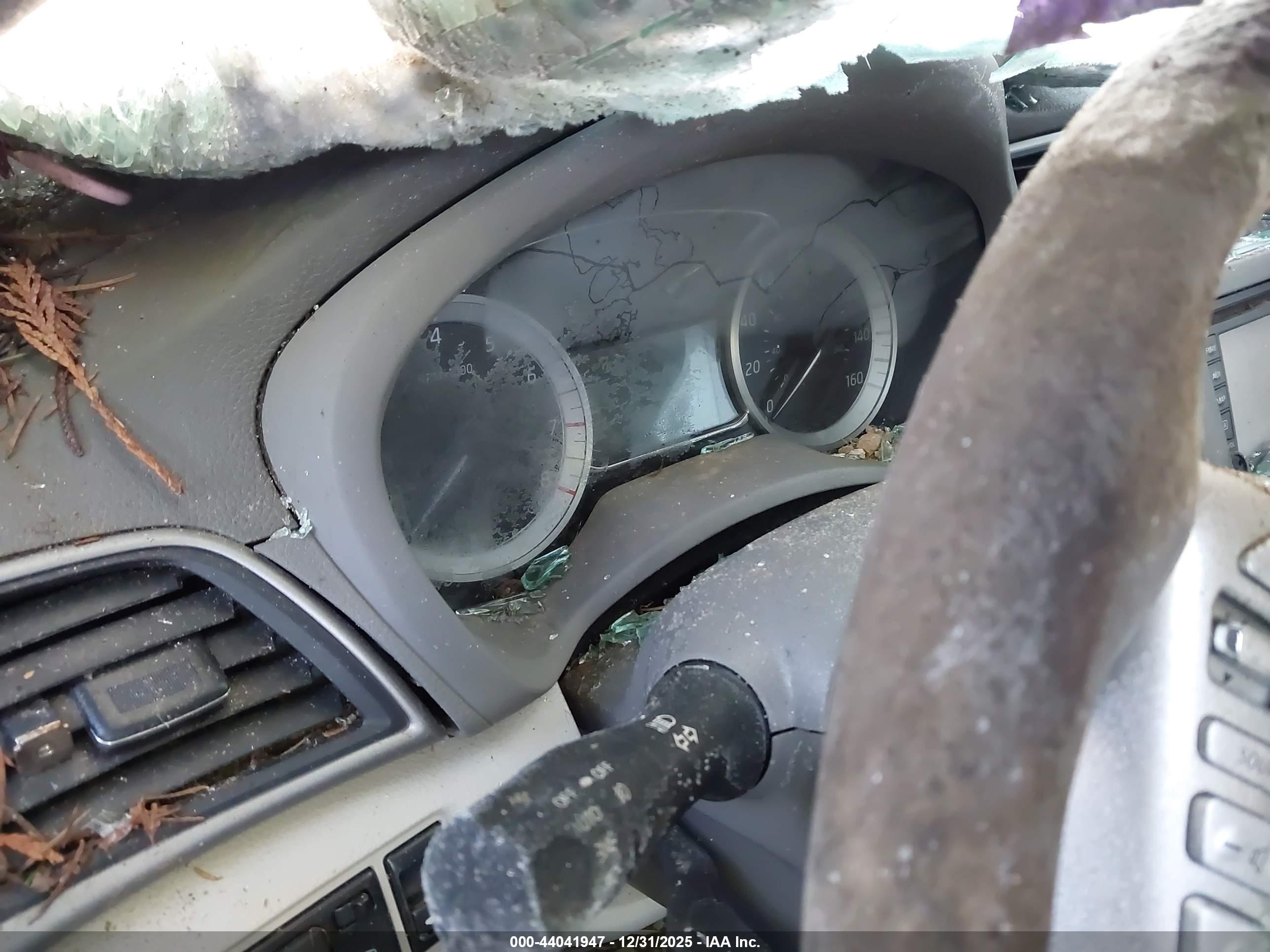 NISSAN SENTRA image 7