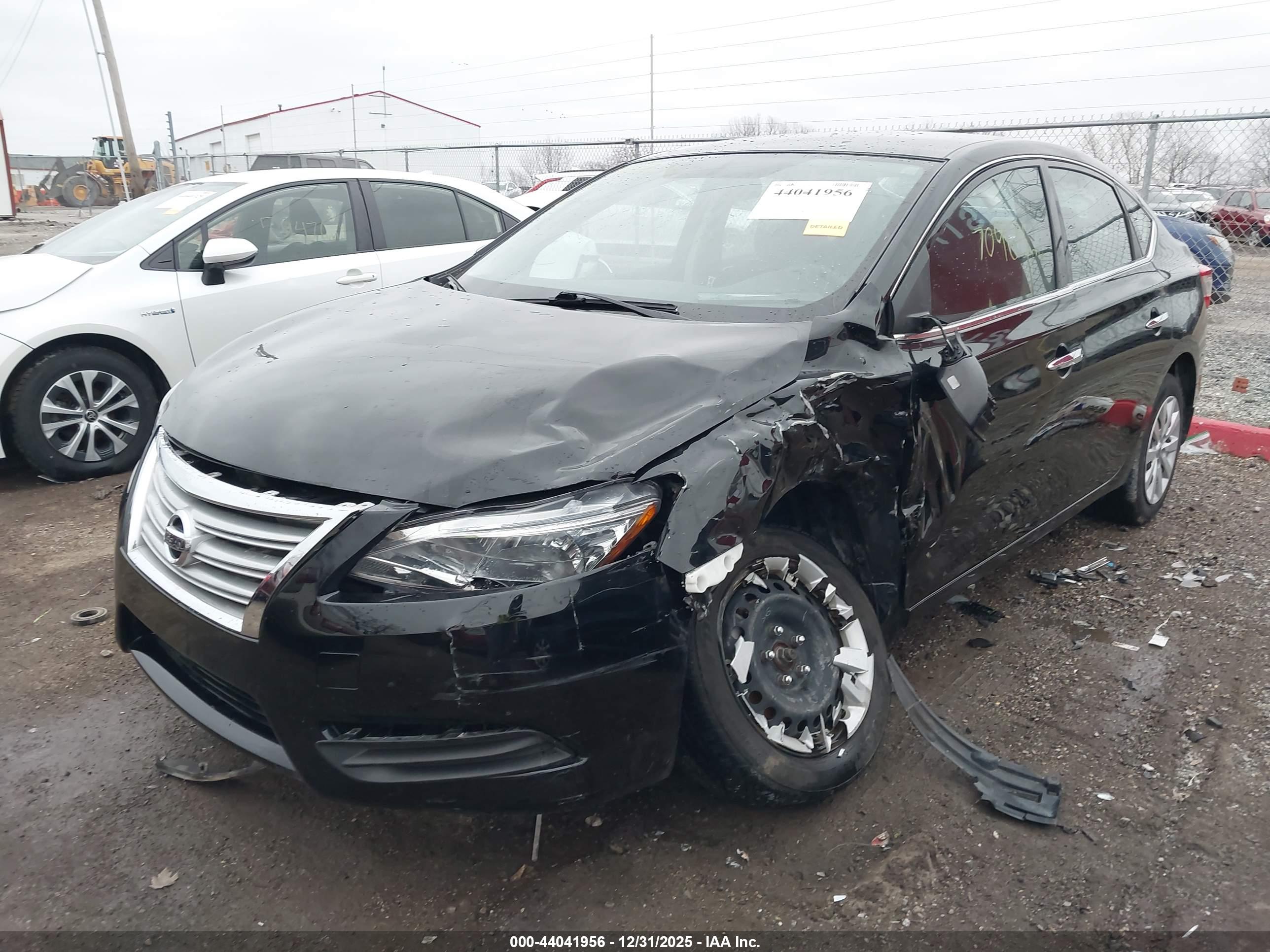 NISSAN SENTRA image 2