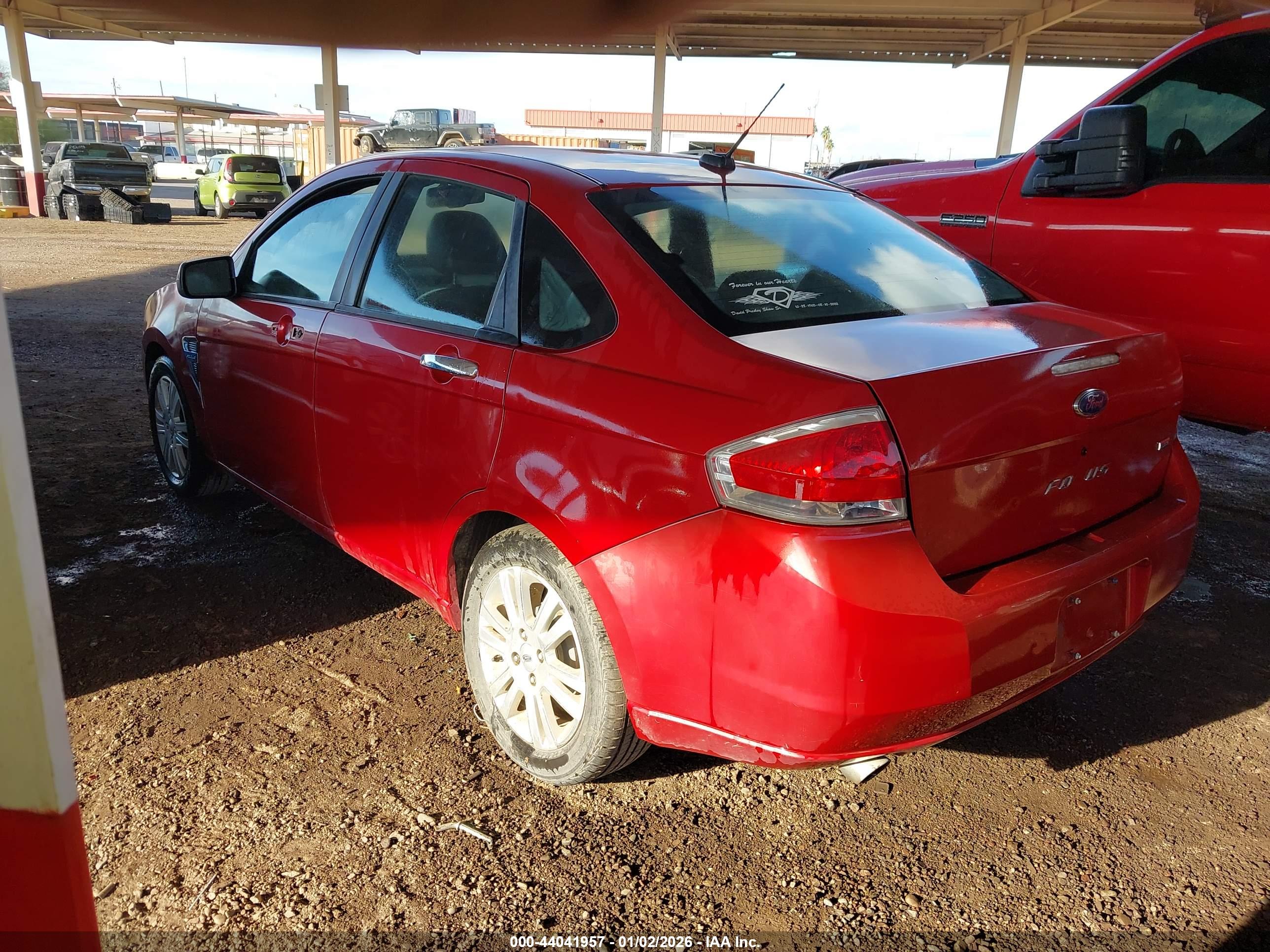 FORD FOCUS image 3