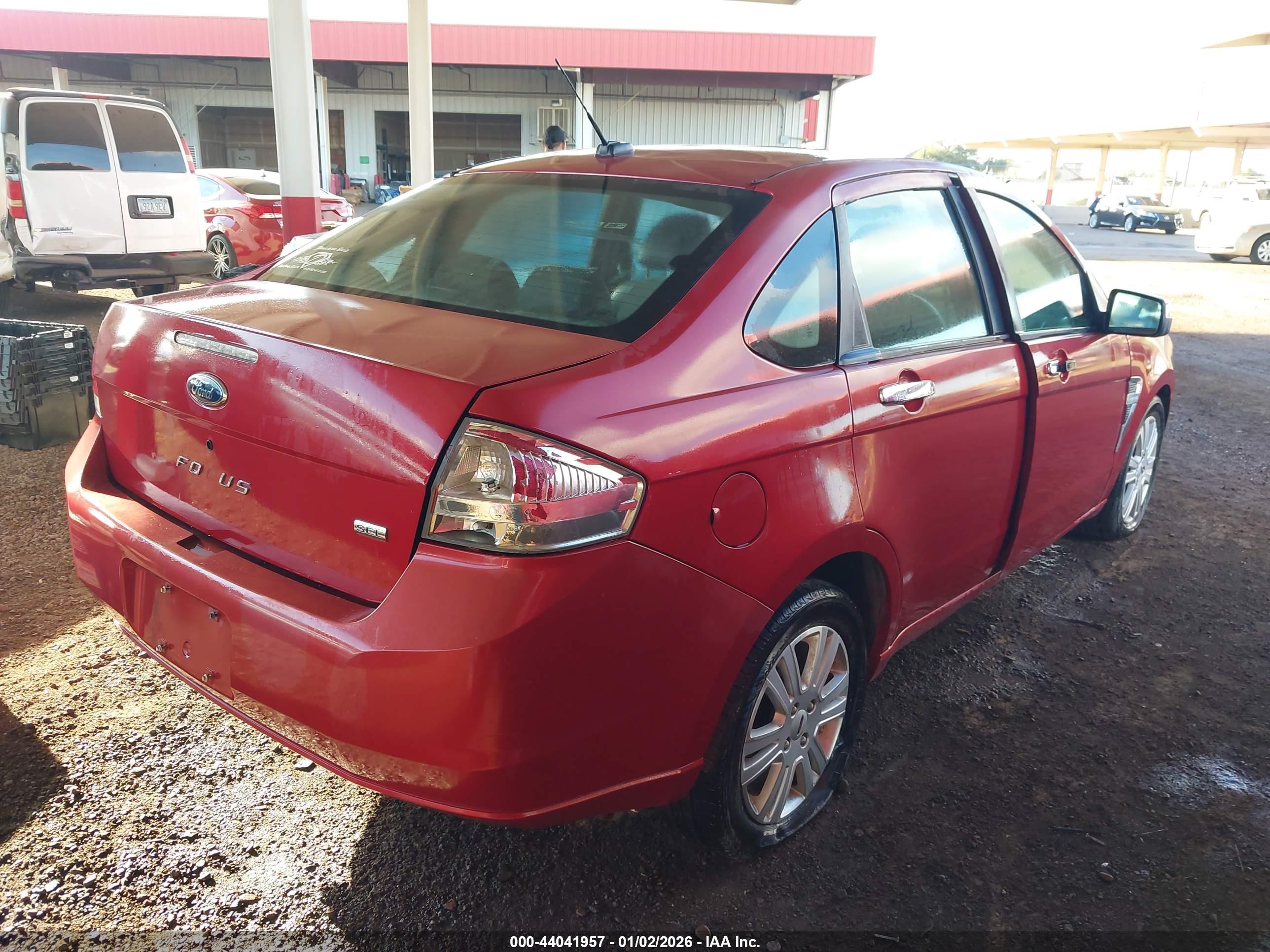 FORD FOCUS image 4